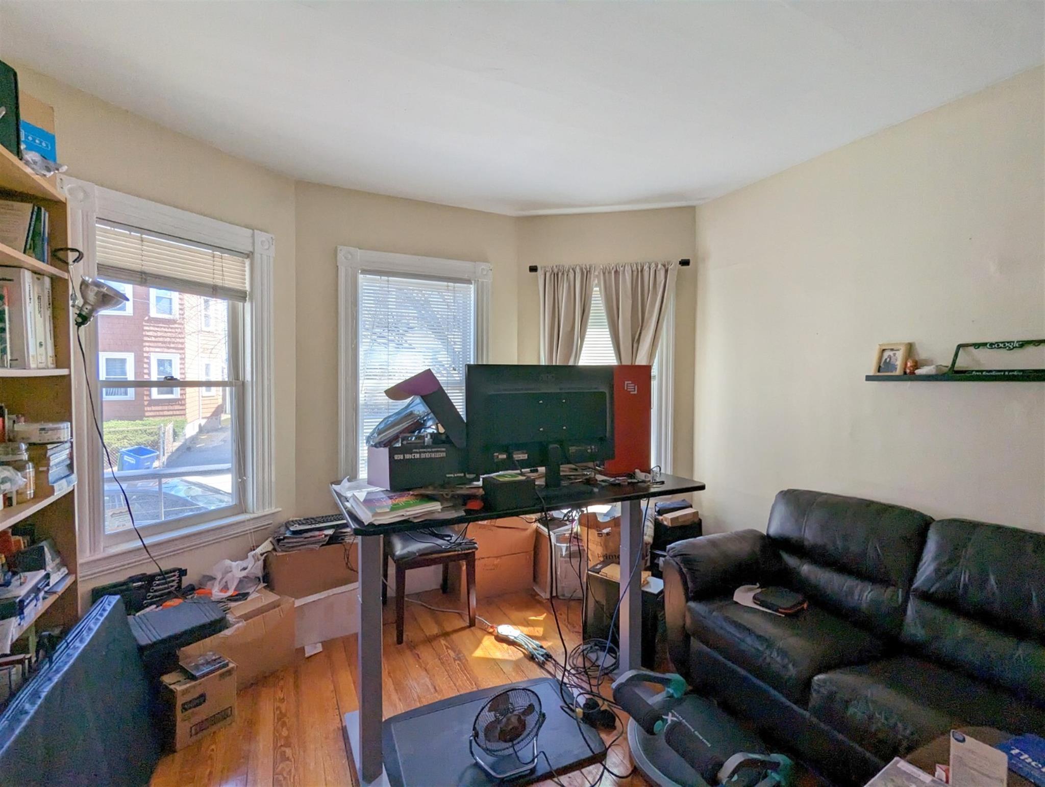 89 Yorktown St, Davis Square