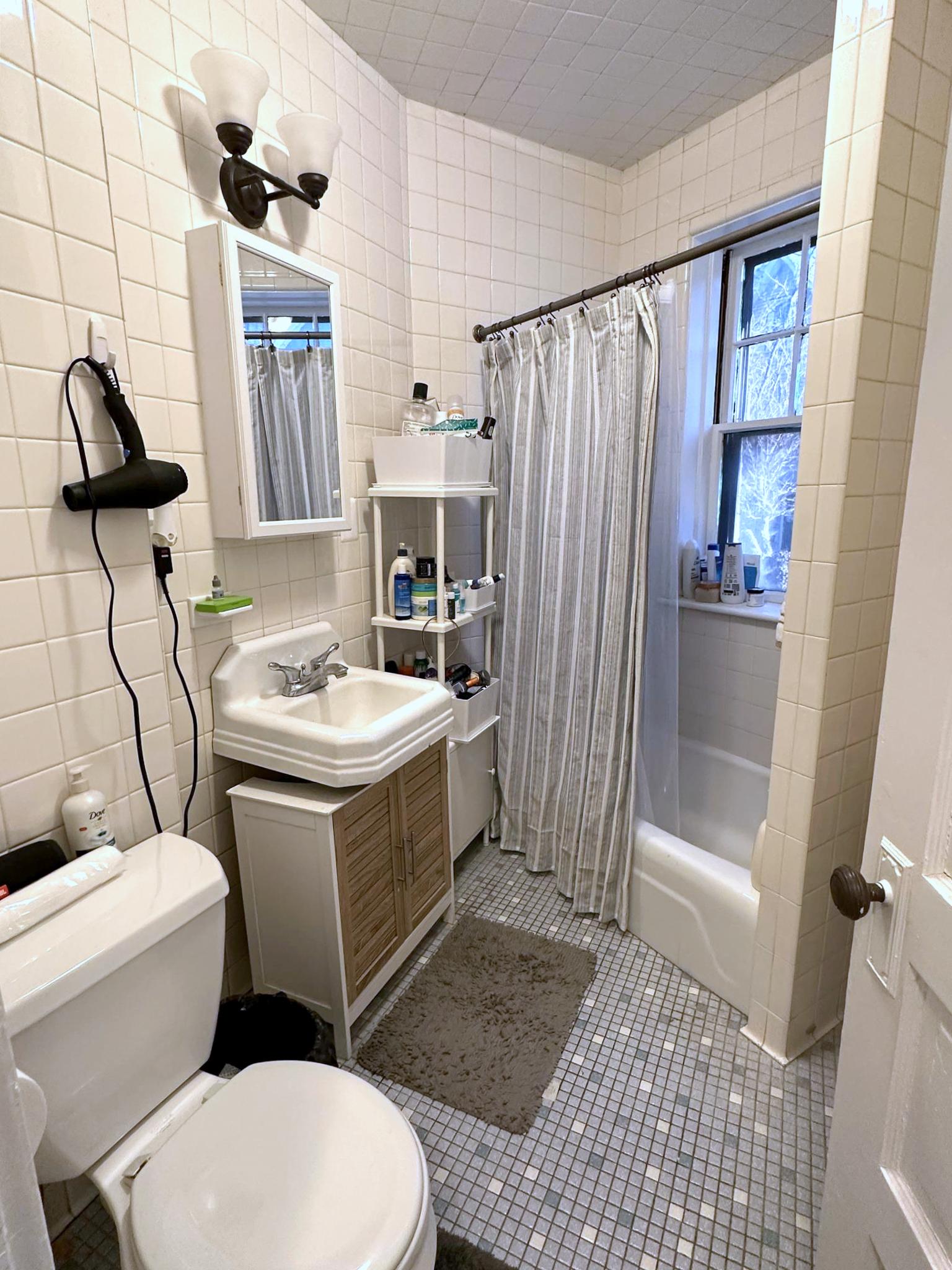 269 Huron Ave, Huron Village