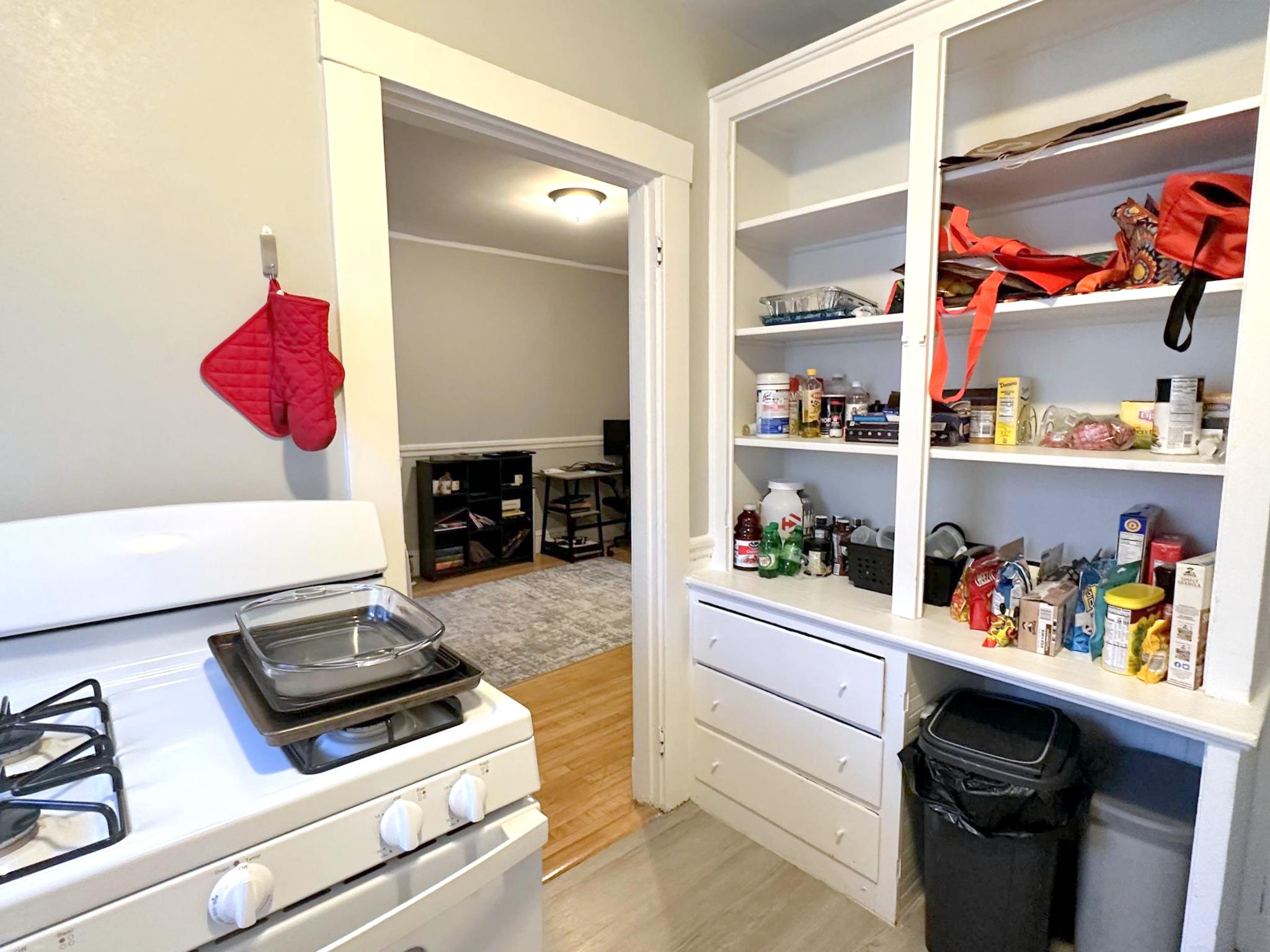 269 Huron Ave, Huron Village