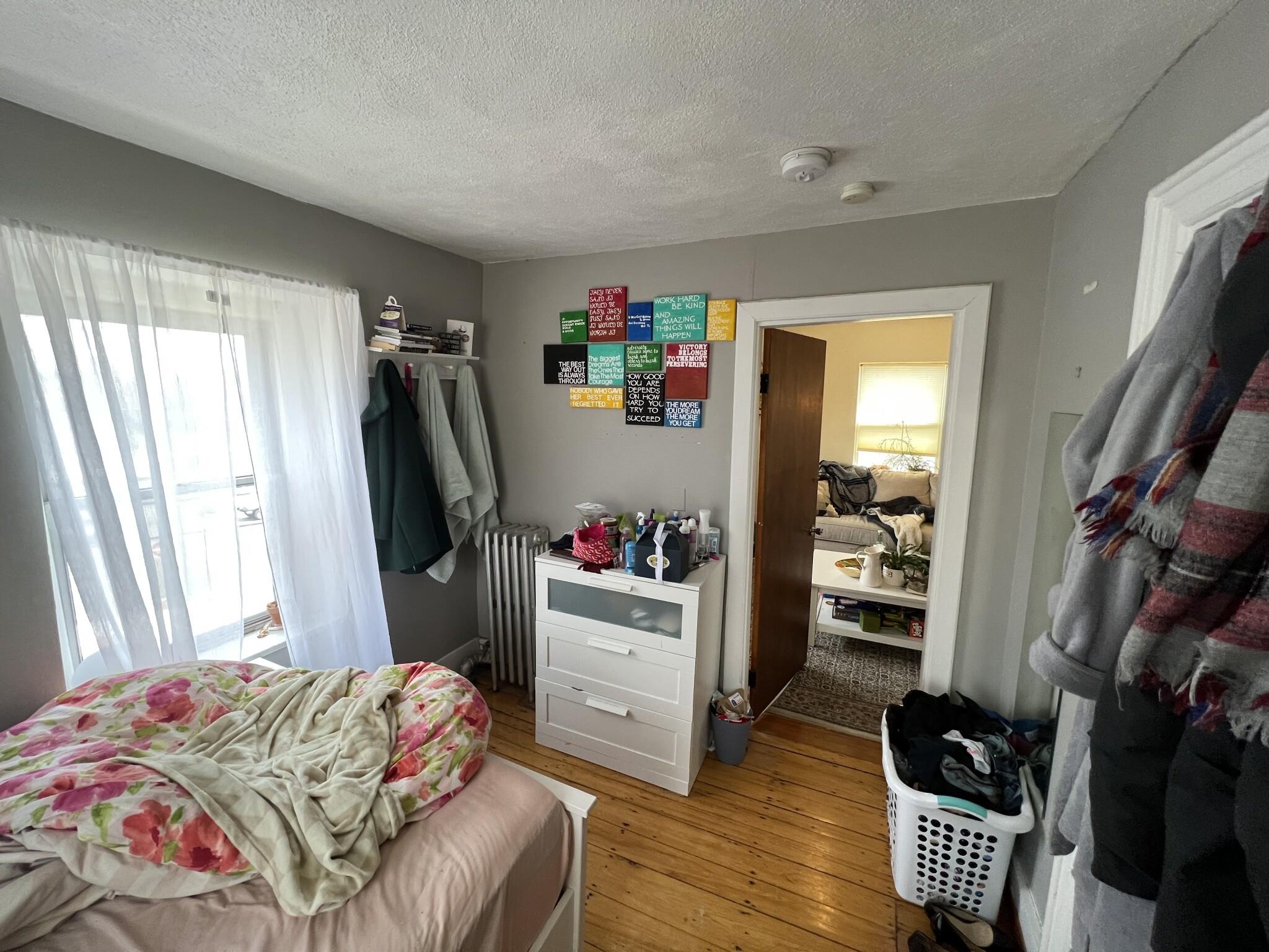 190 Holland St, Davis Square