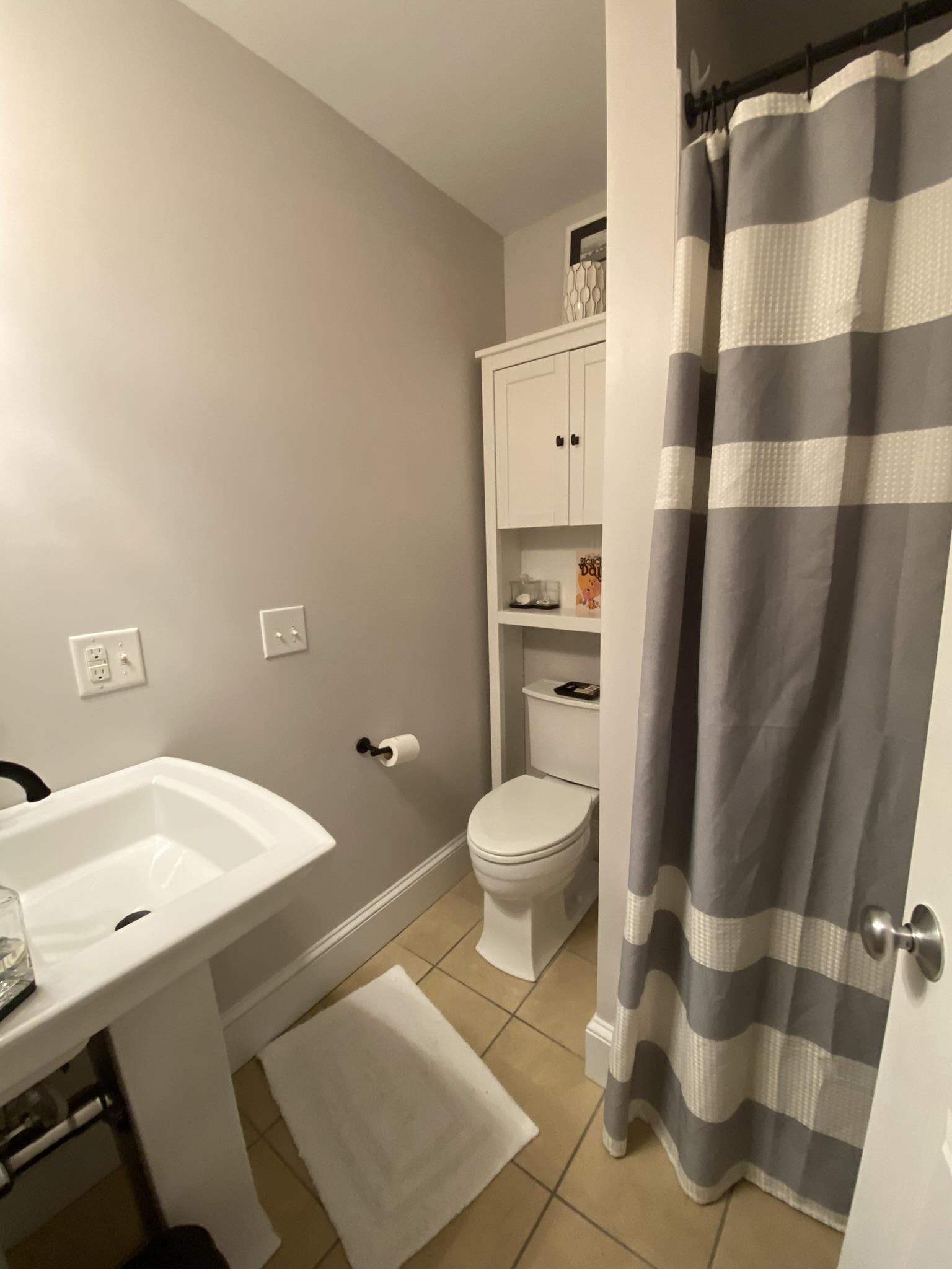 80 Webster Ave, Union Square