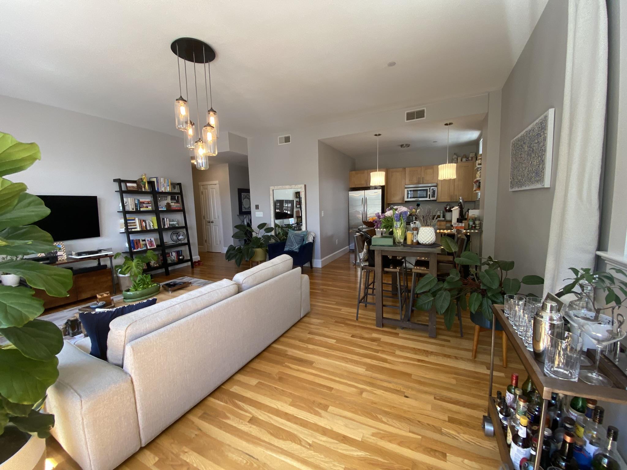 80 Webster Ave, Union Square