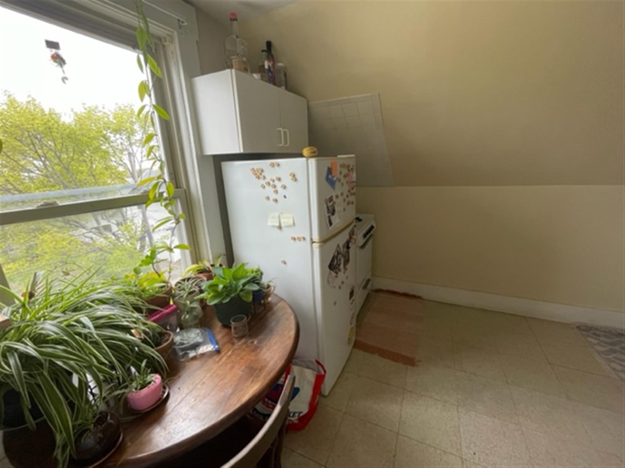 2 Sanger St, Medford