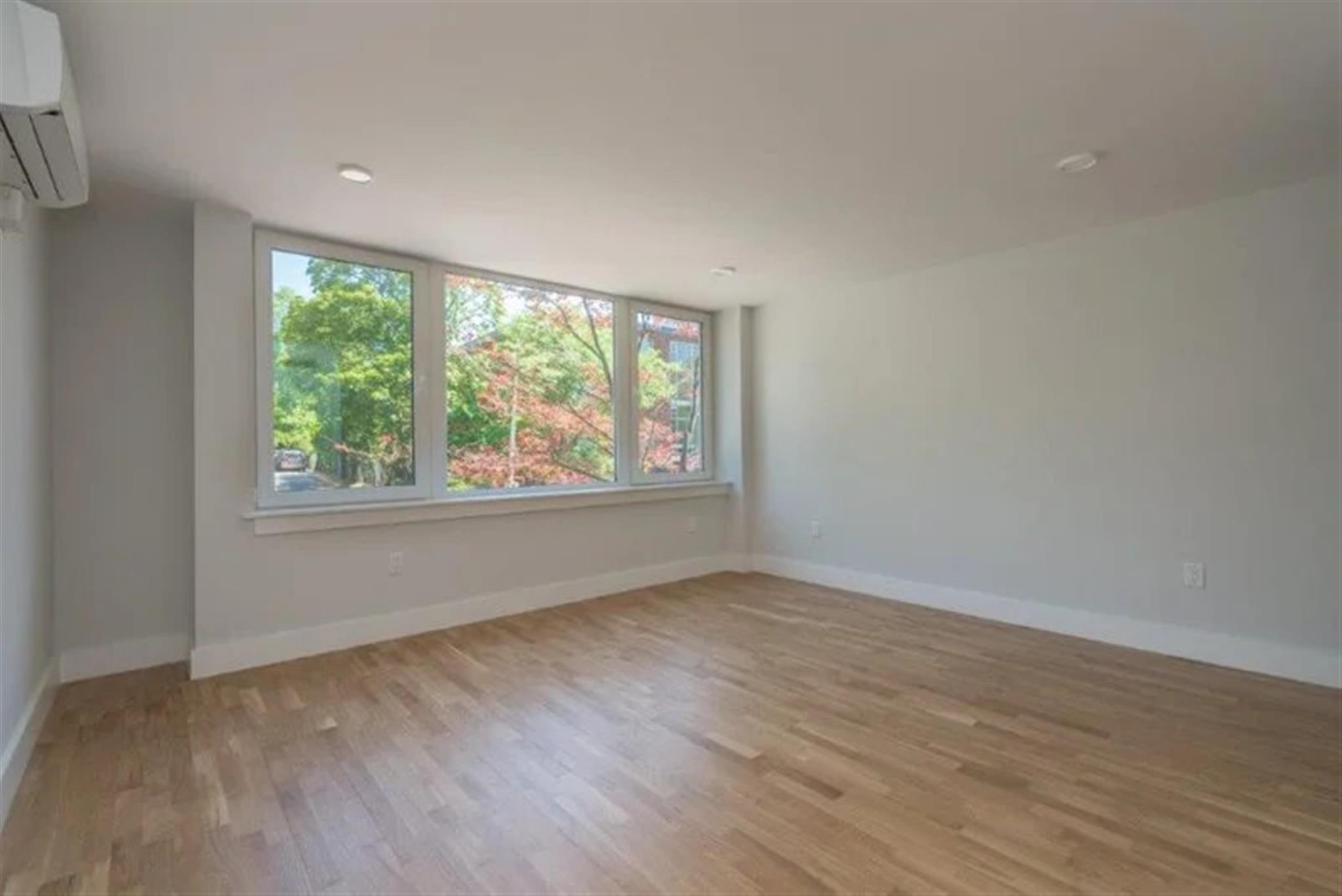 334 Harvard St, Mid Cambridge