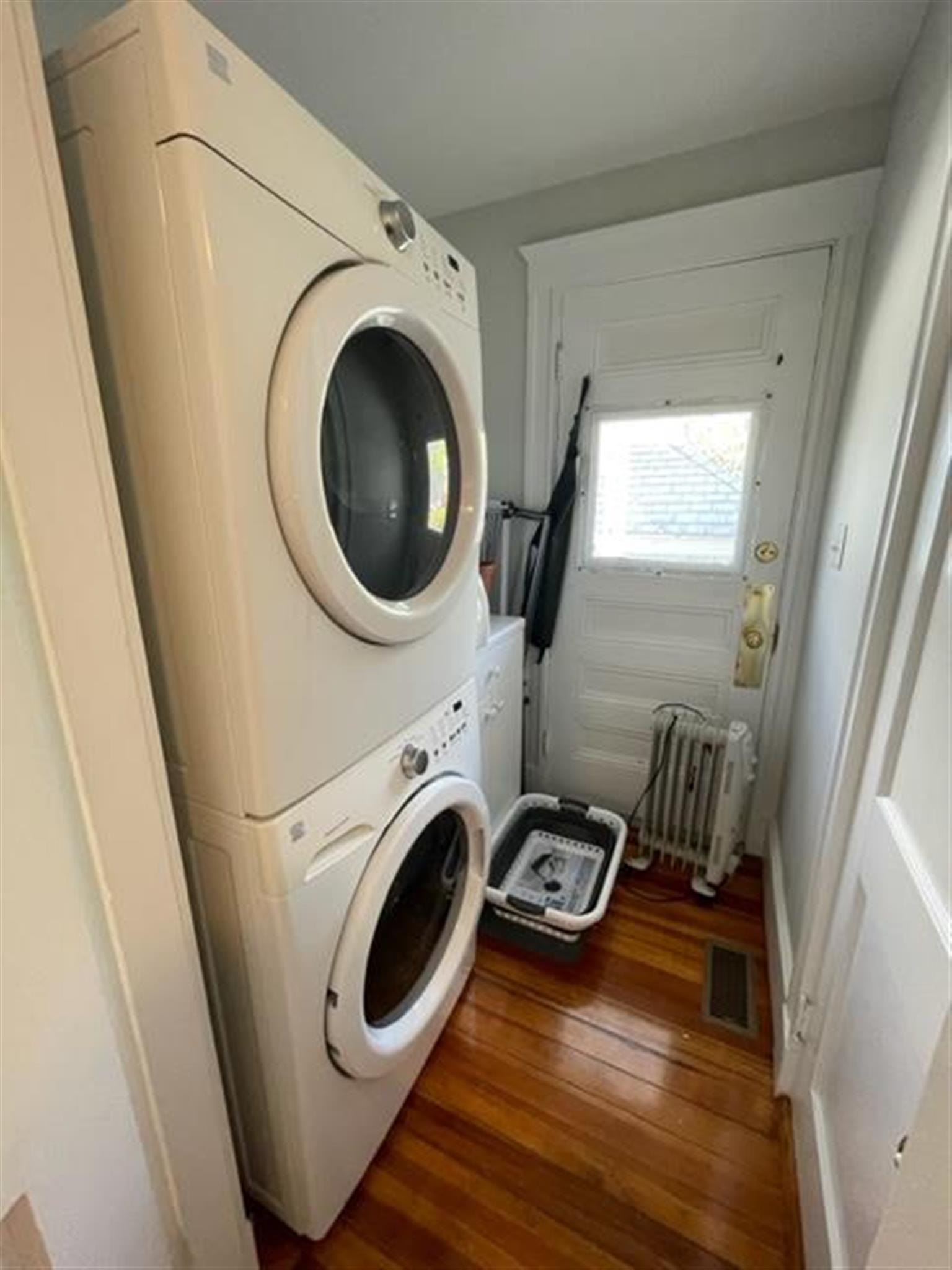 34 Leonard St, Powderhouse