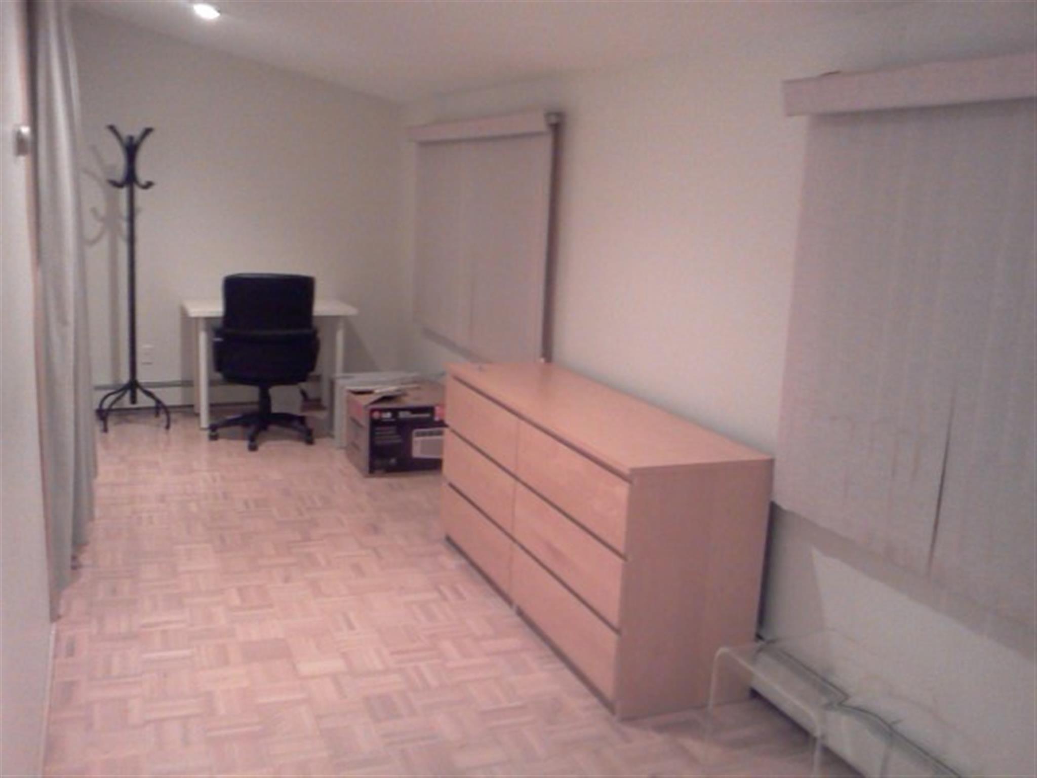 63 Thomas St, Tufts University