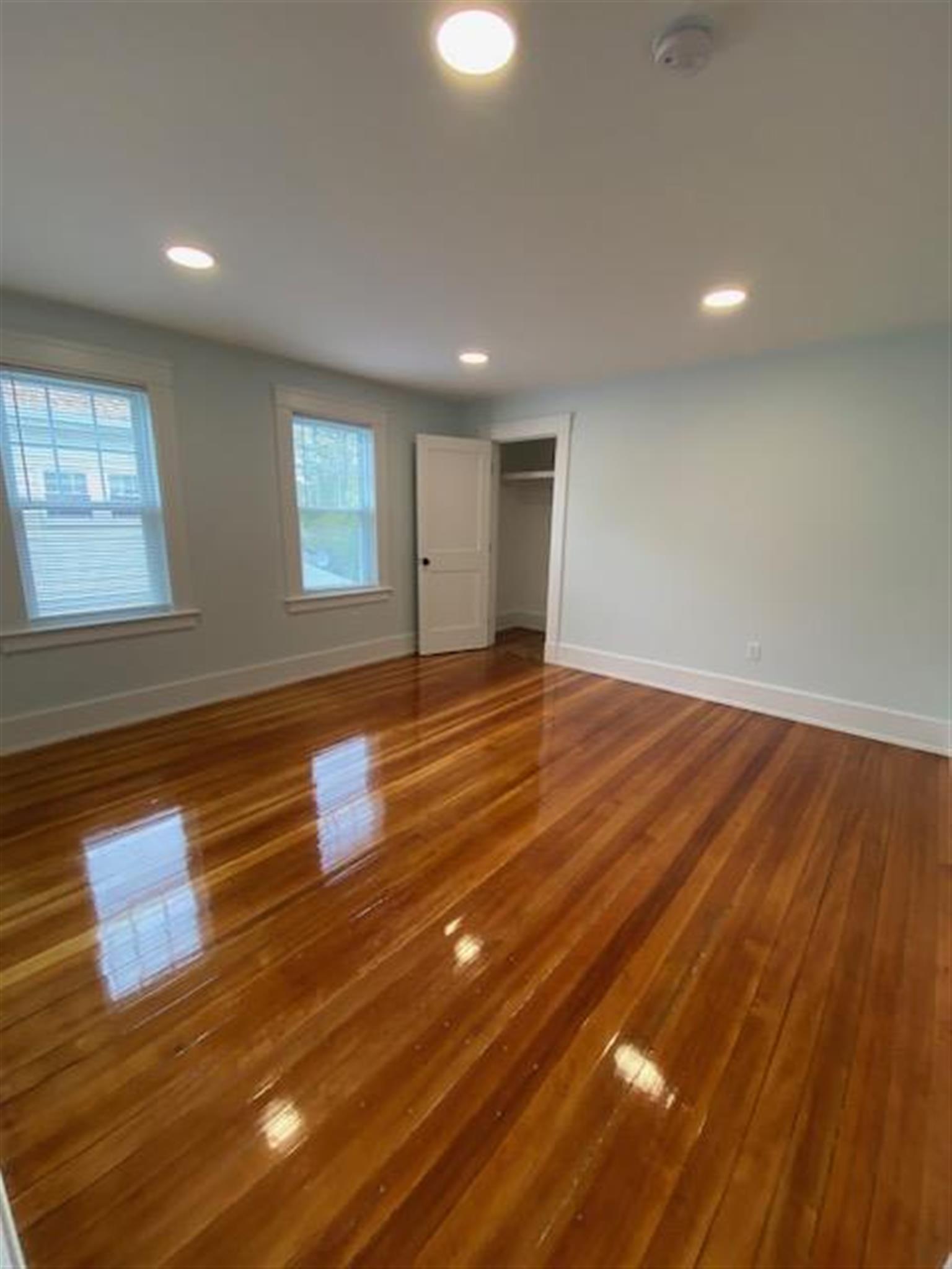 167 School St, East Watertown