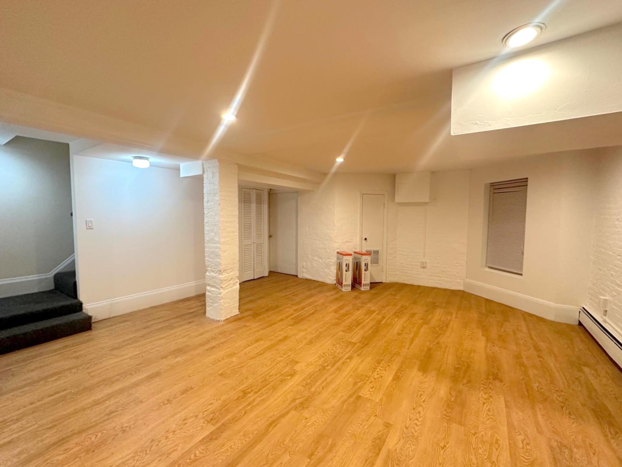 16 Yarmouth St, Back Bay