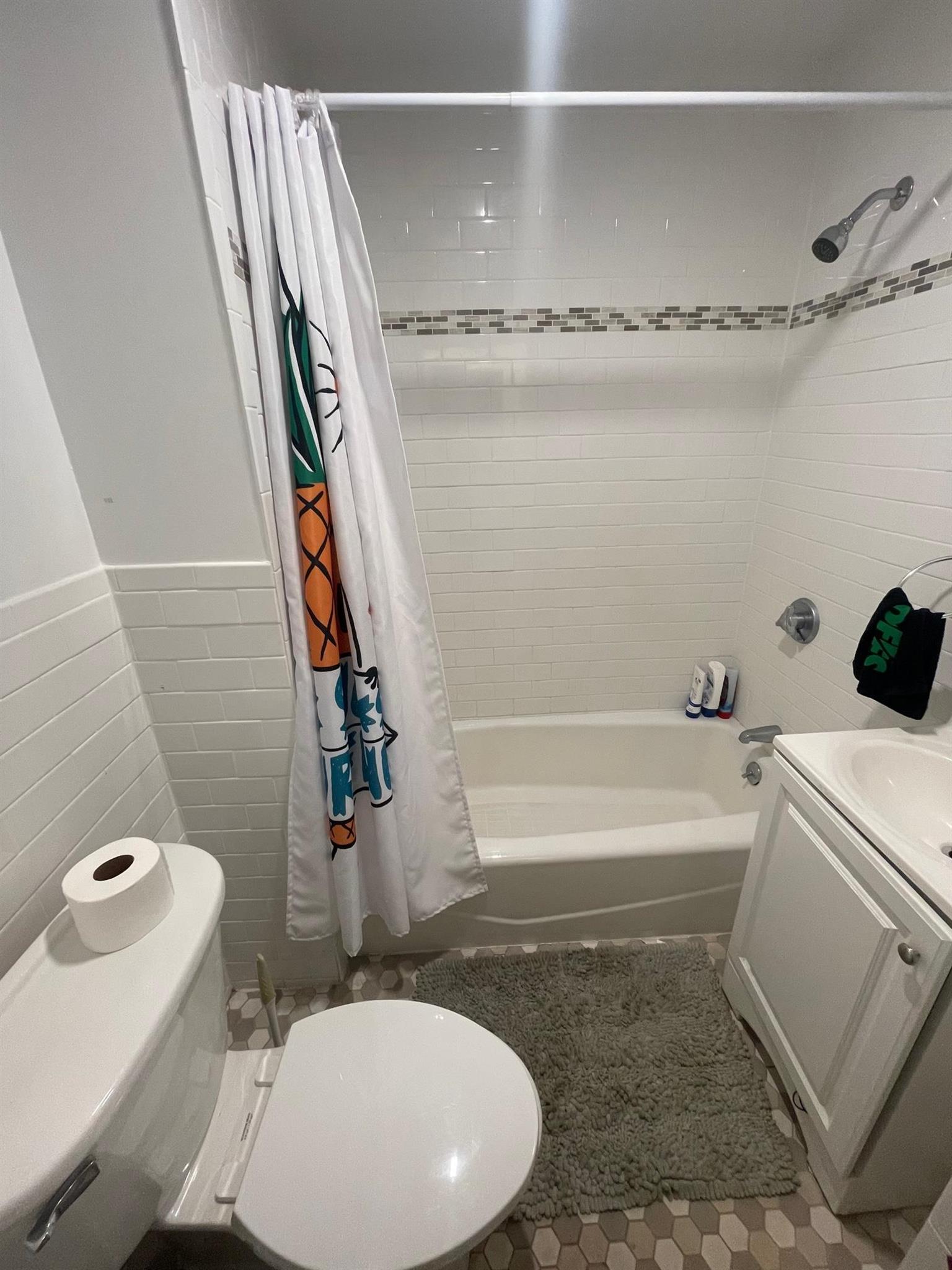 235 Highland Ave, Porter Square