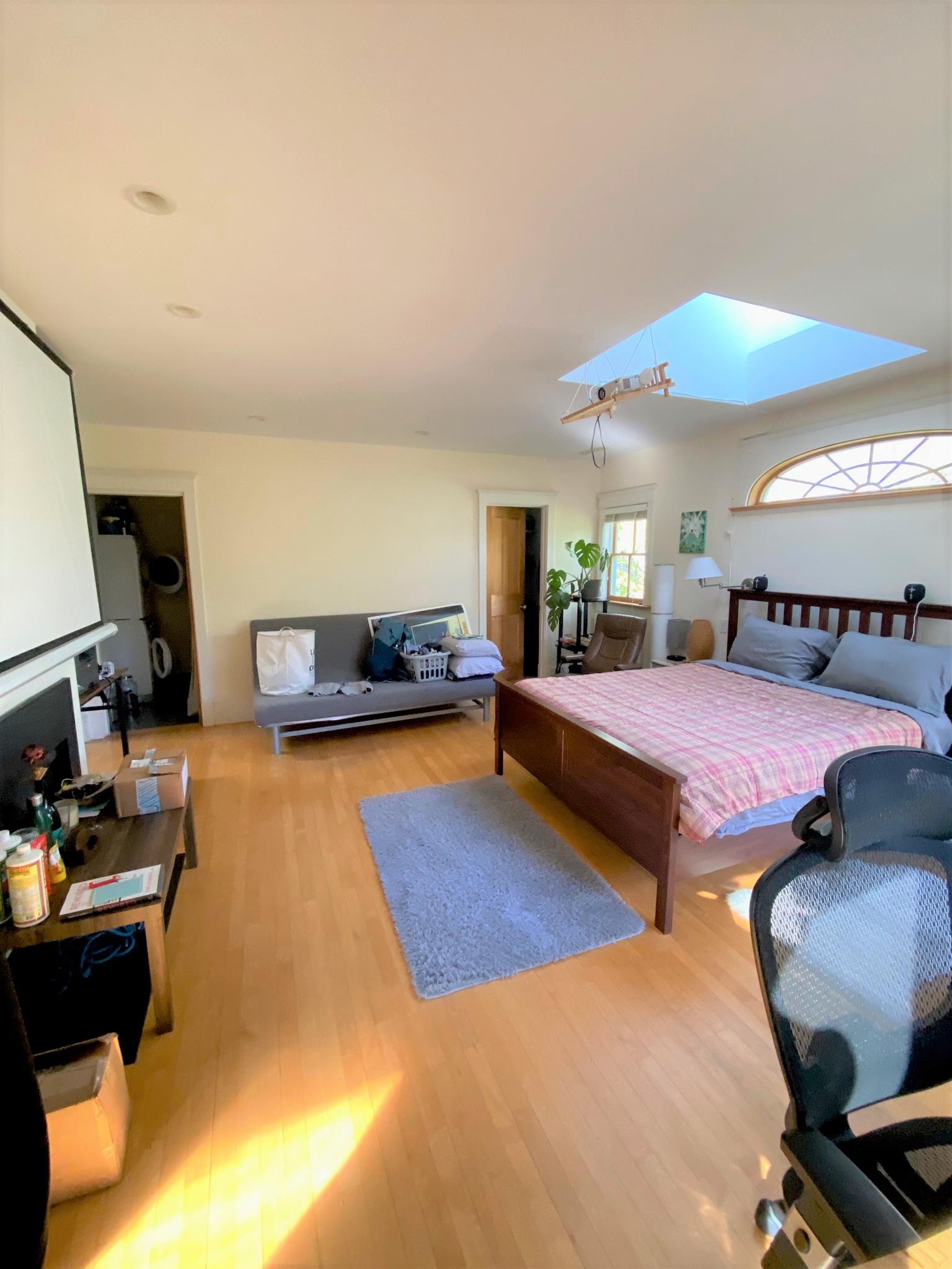 34.5 Lee St, Harvard Square