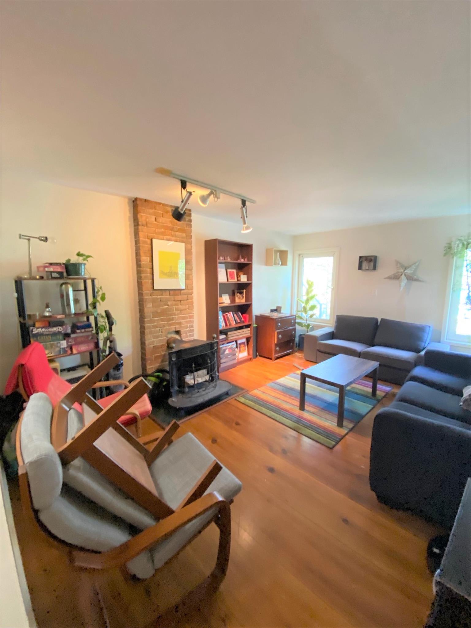 34.5 Lee St, Harvard Square