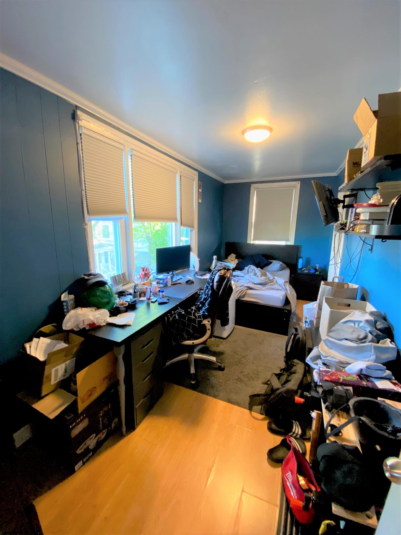 148 Broadway, East Somerville