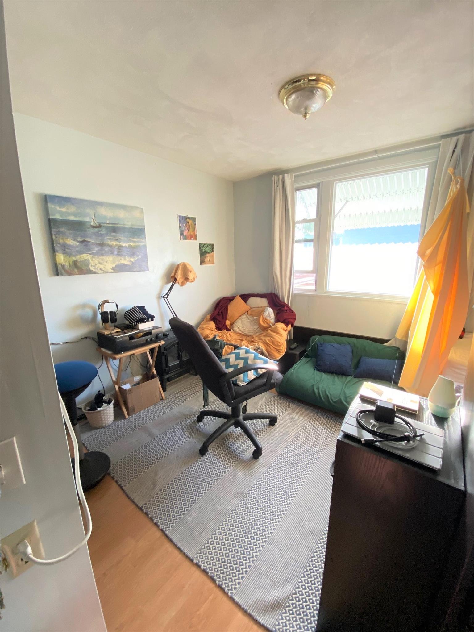 148 Broadway, East Somerville