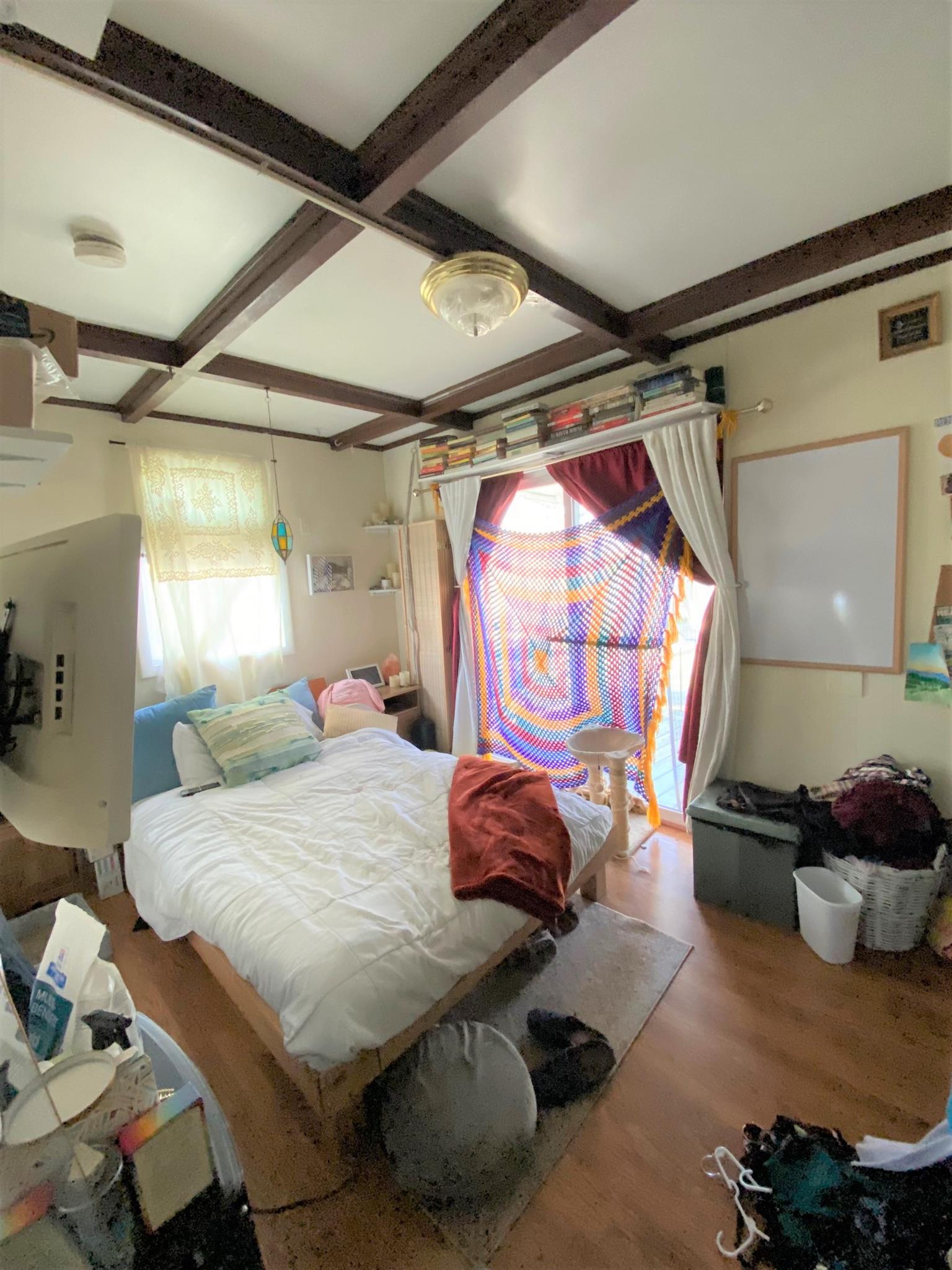 148 Broadway, East Somerville