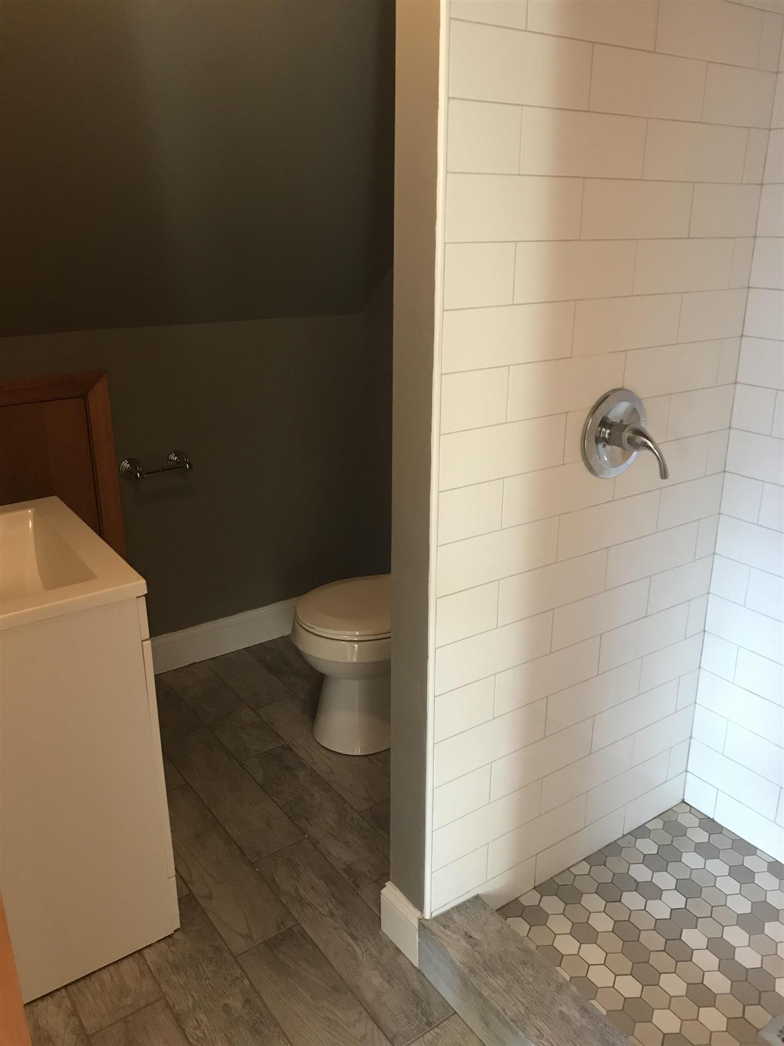 12 Lincoln Rd, Newtonville