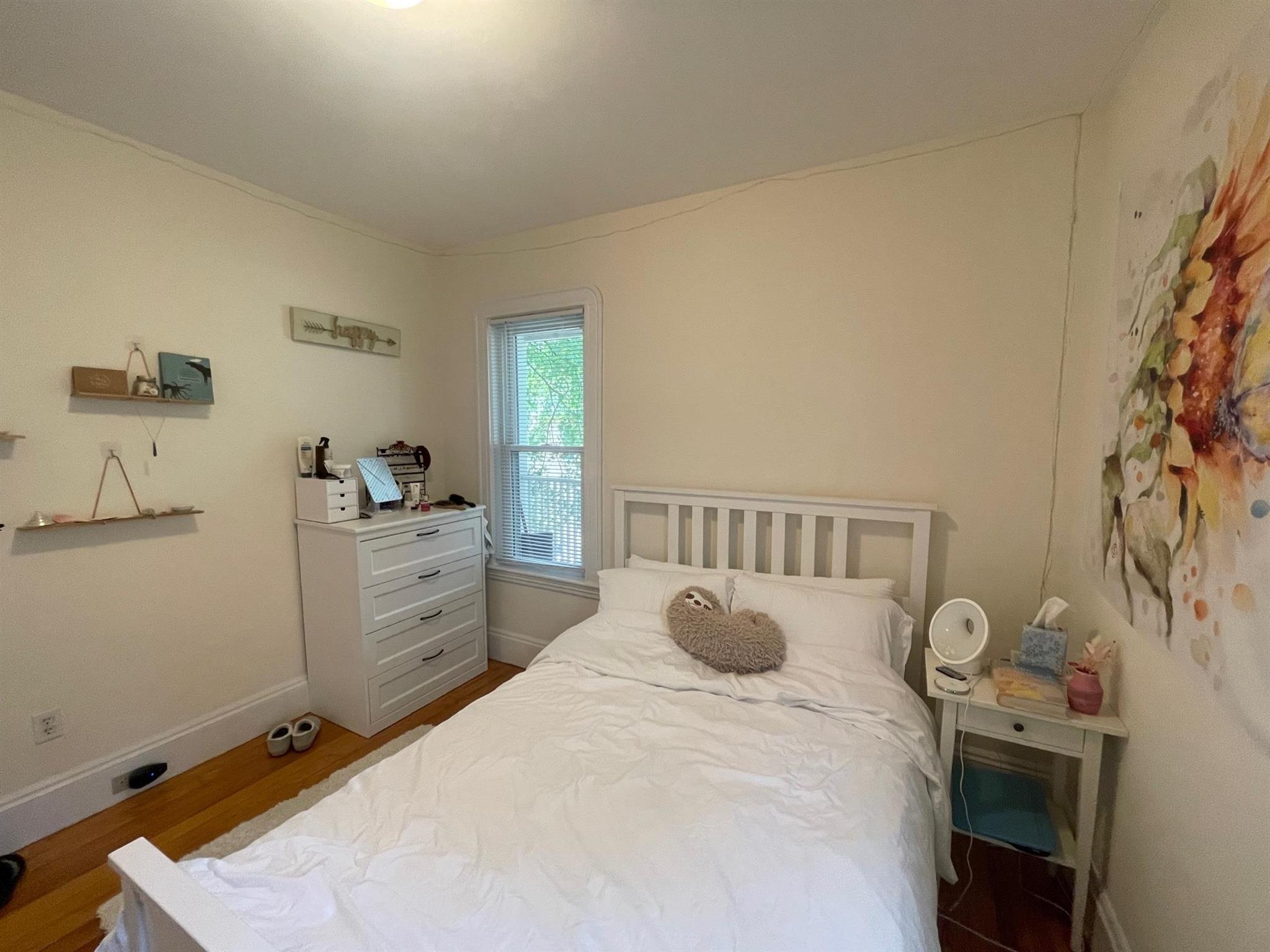 10 Chandler St, Davis Square