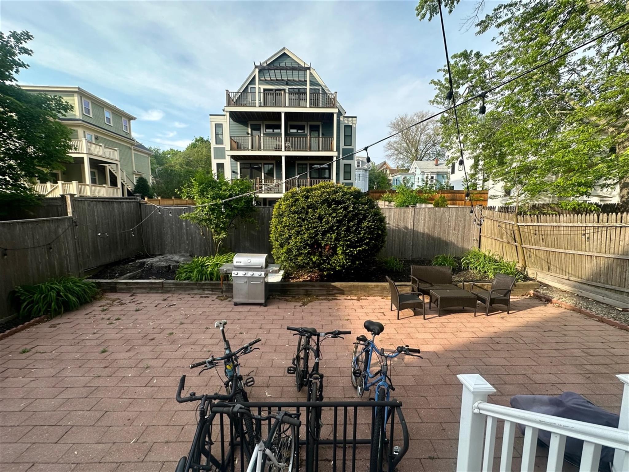 119 Morrison Ave, Davis Square