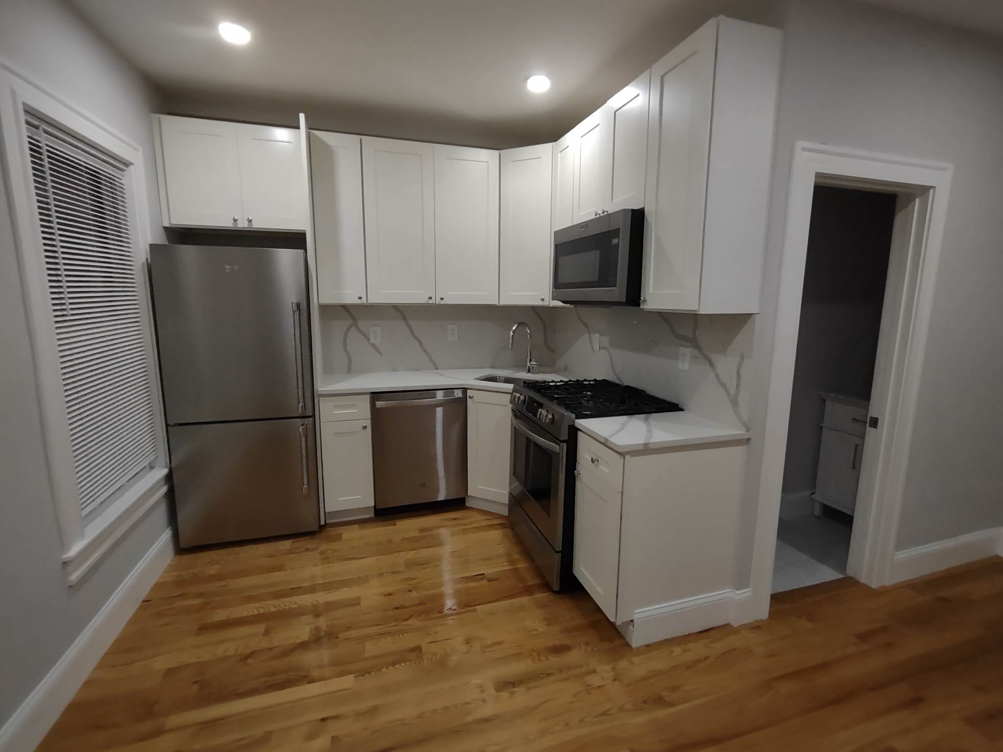 372 Oxford St, Porter Square