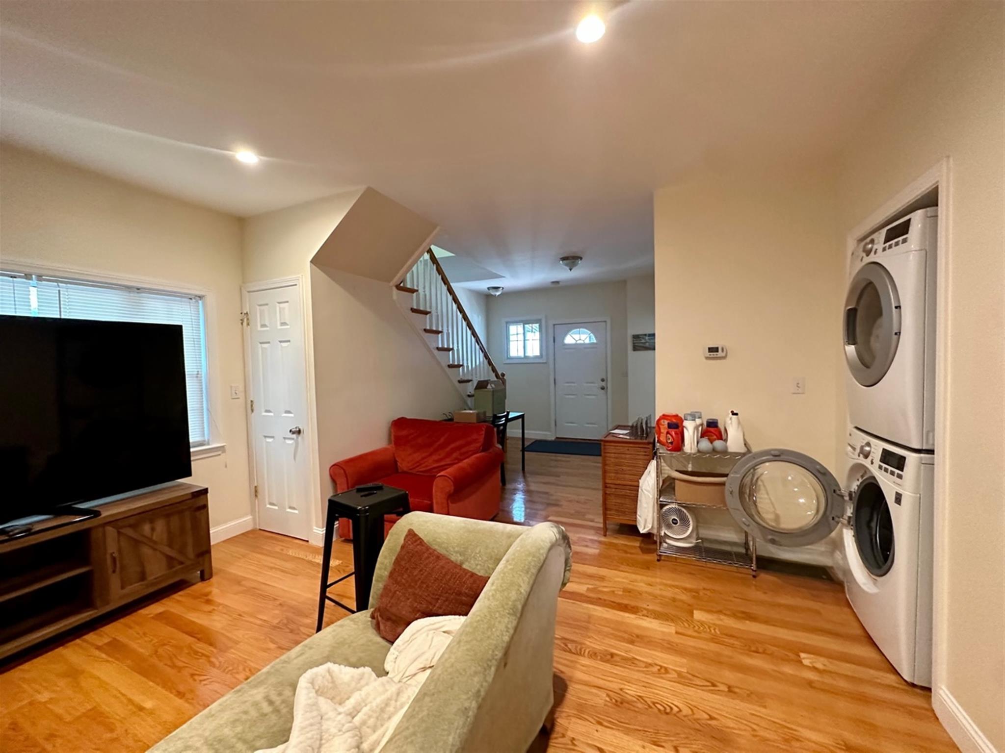 119 Morrison Ave, Davis Square