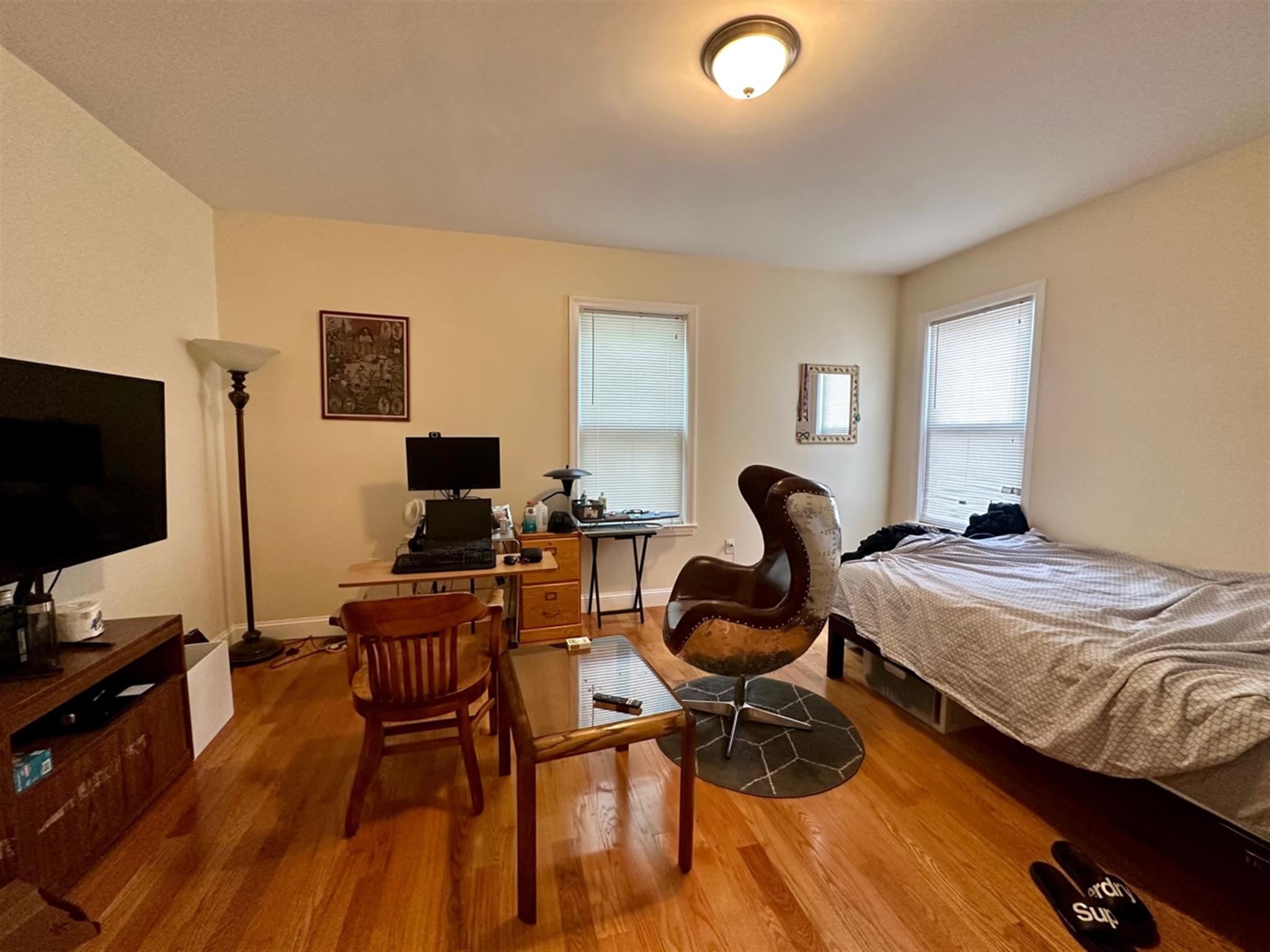 119 Morrison Ave, Davis Square