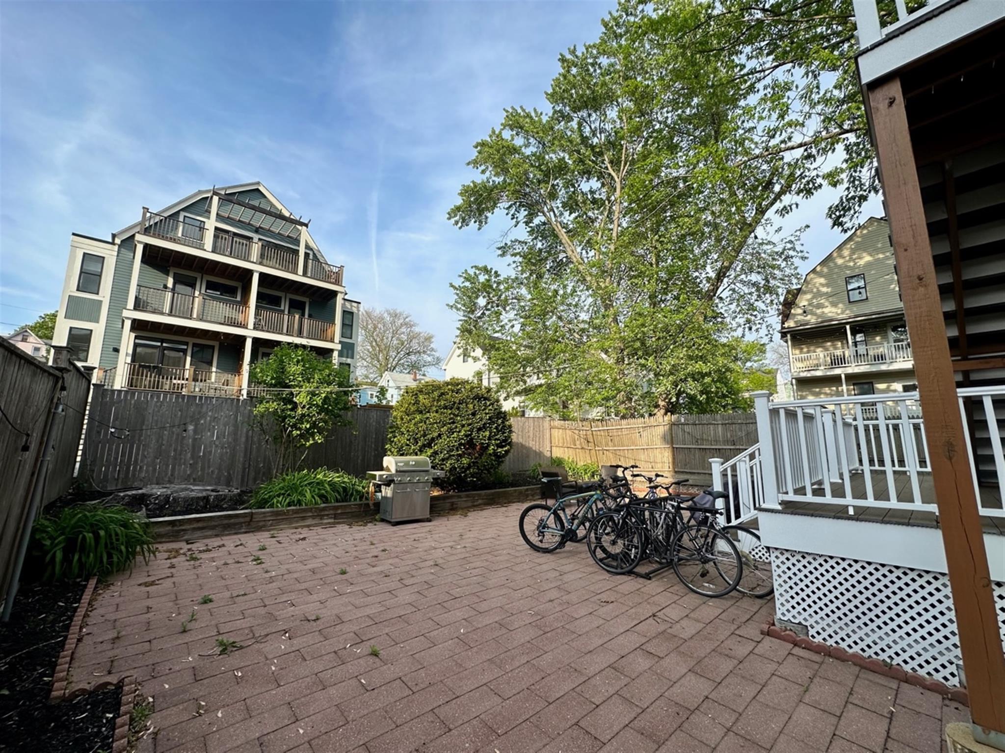 119 Morrison Ave, Davis Square