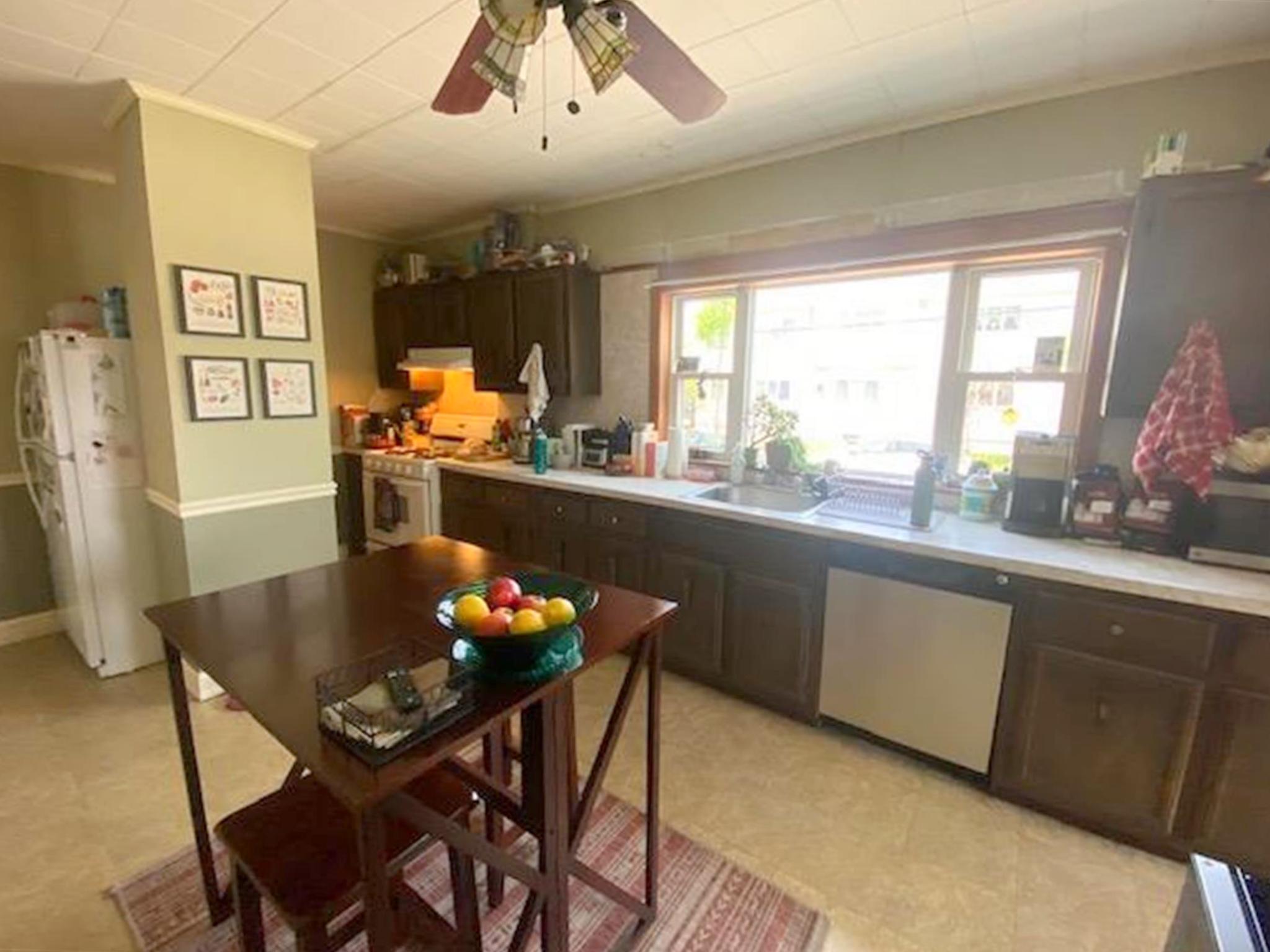 51 Bowen Ave, Medford