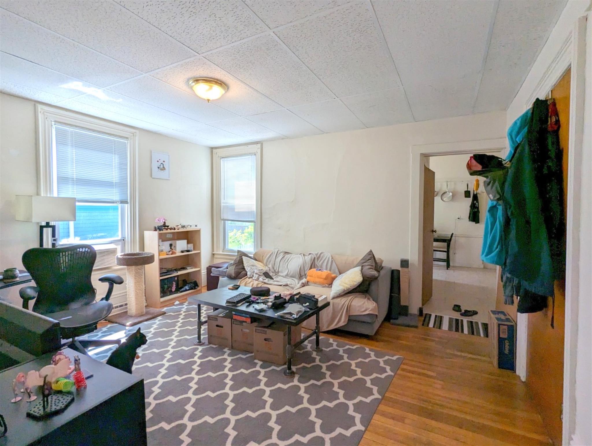 19 Cameron Ave, Davis Square