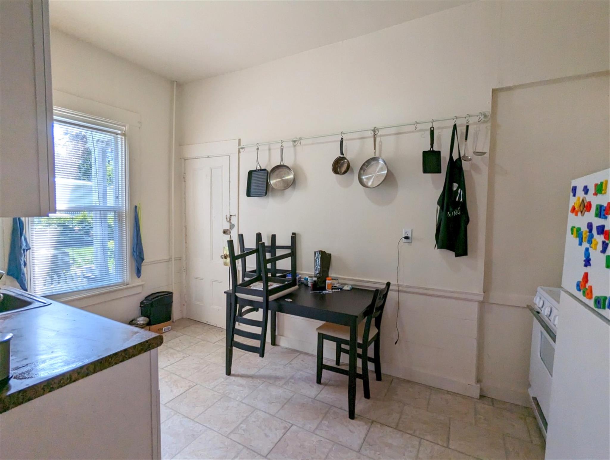 19 Cameron Ave, Davis Square