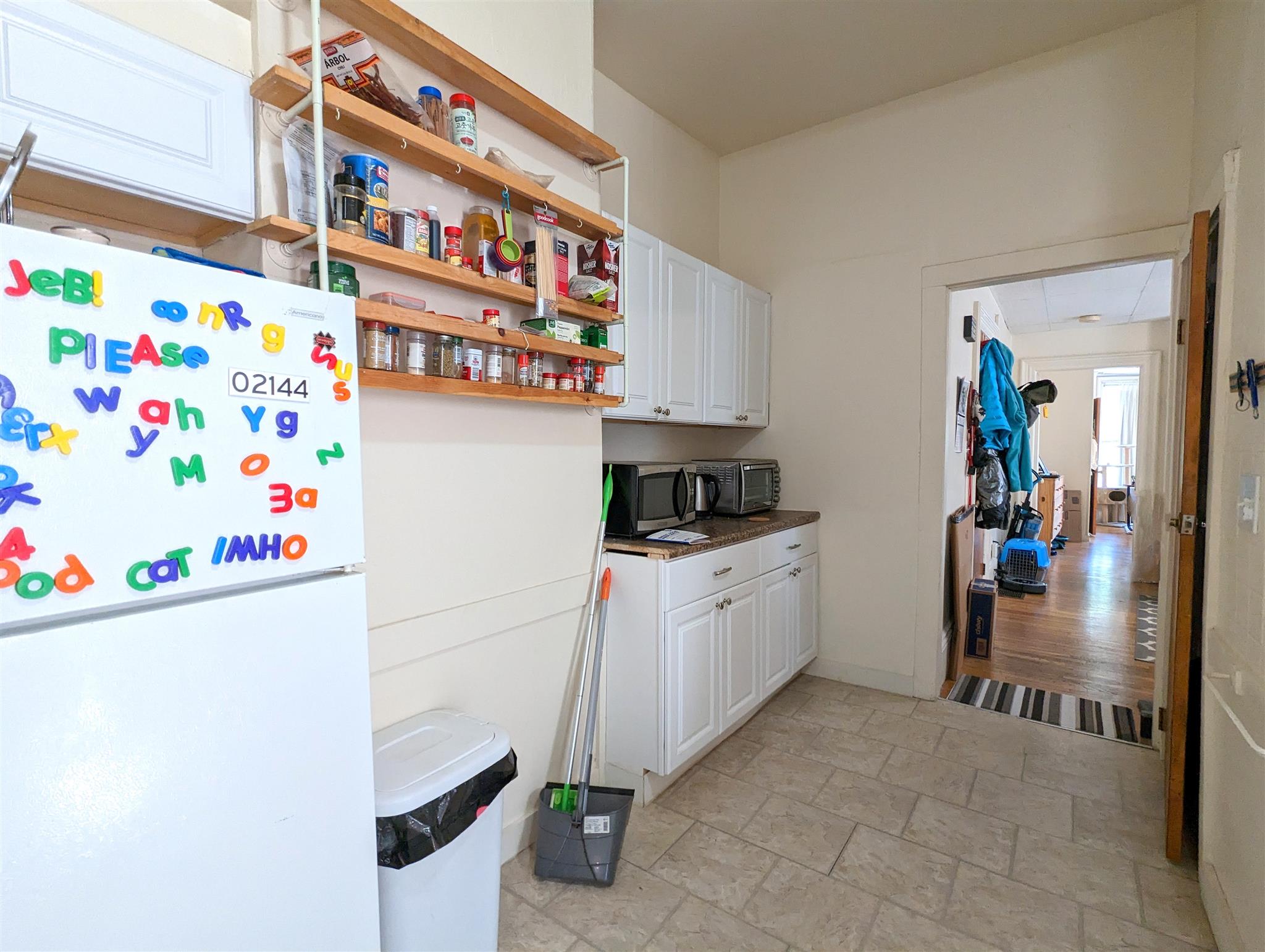 19 Cameron Ave, Davis Square