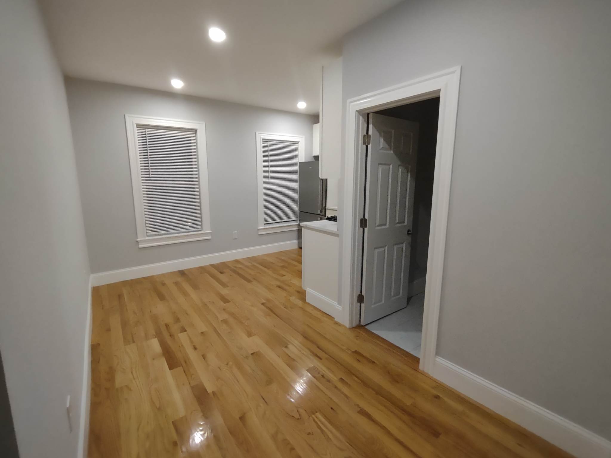 372 Oxford St, Porter Square