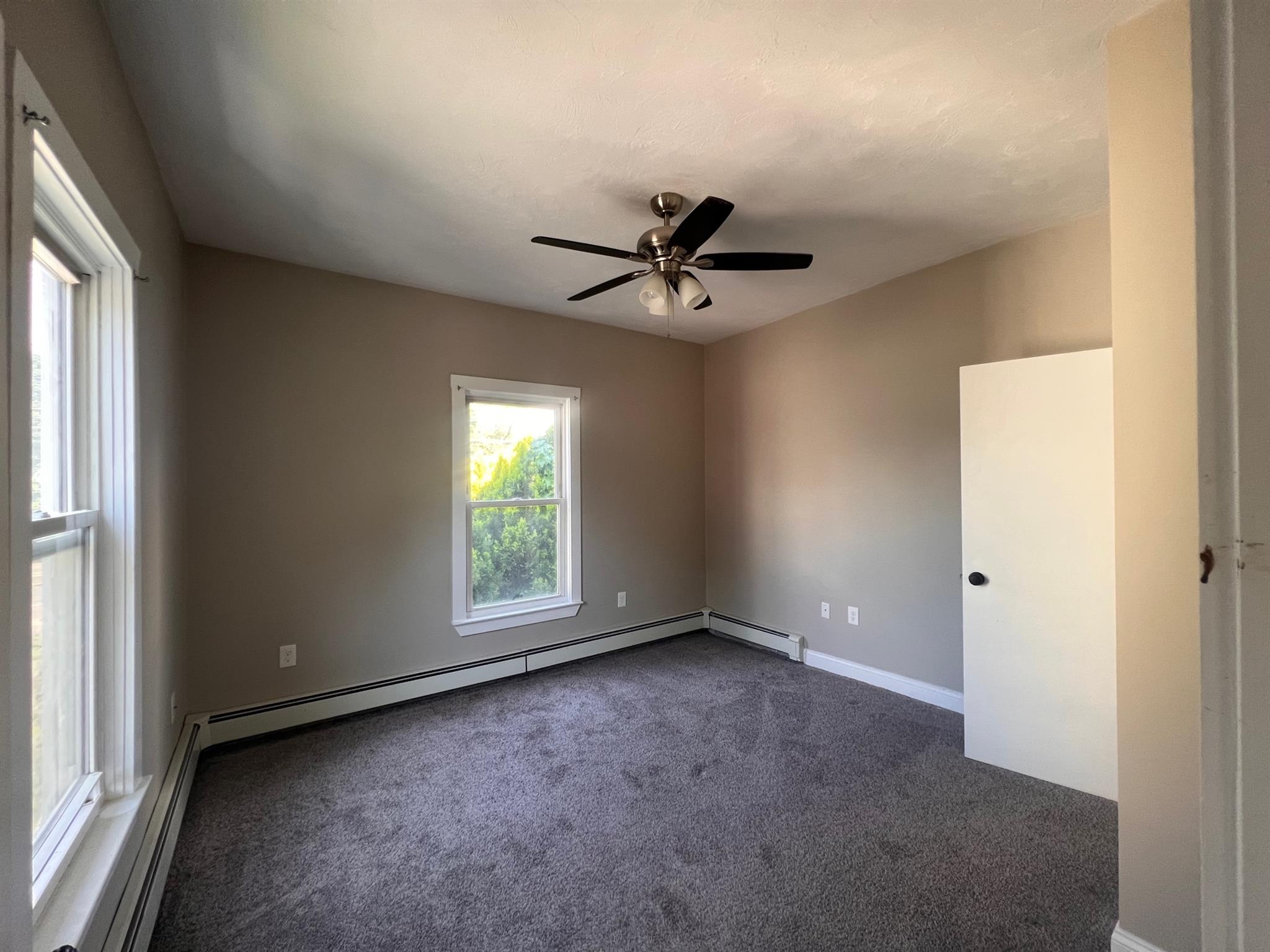 66 Mystic St, Arlington