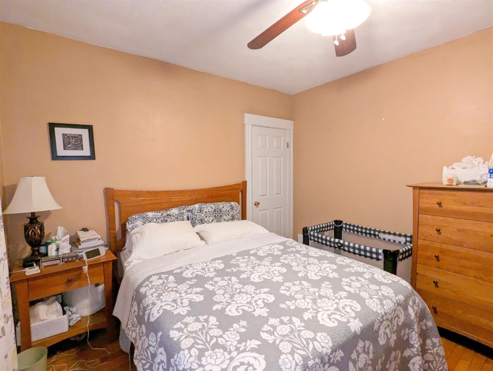 201 Boston Ave, Medford