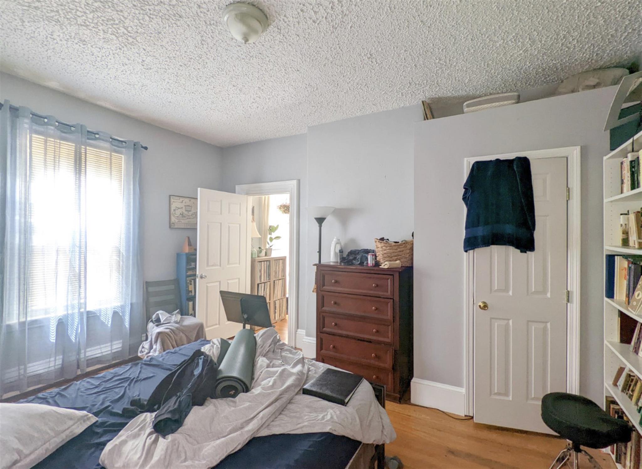 5 Wareham St, Medford