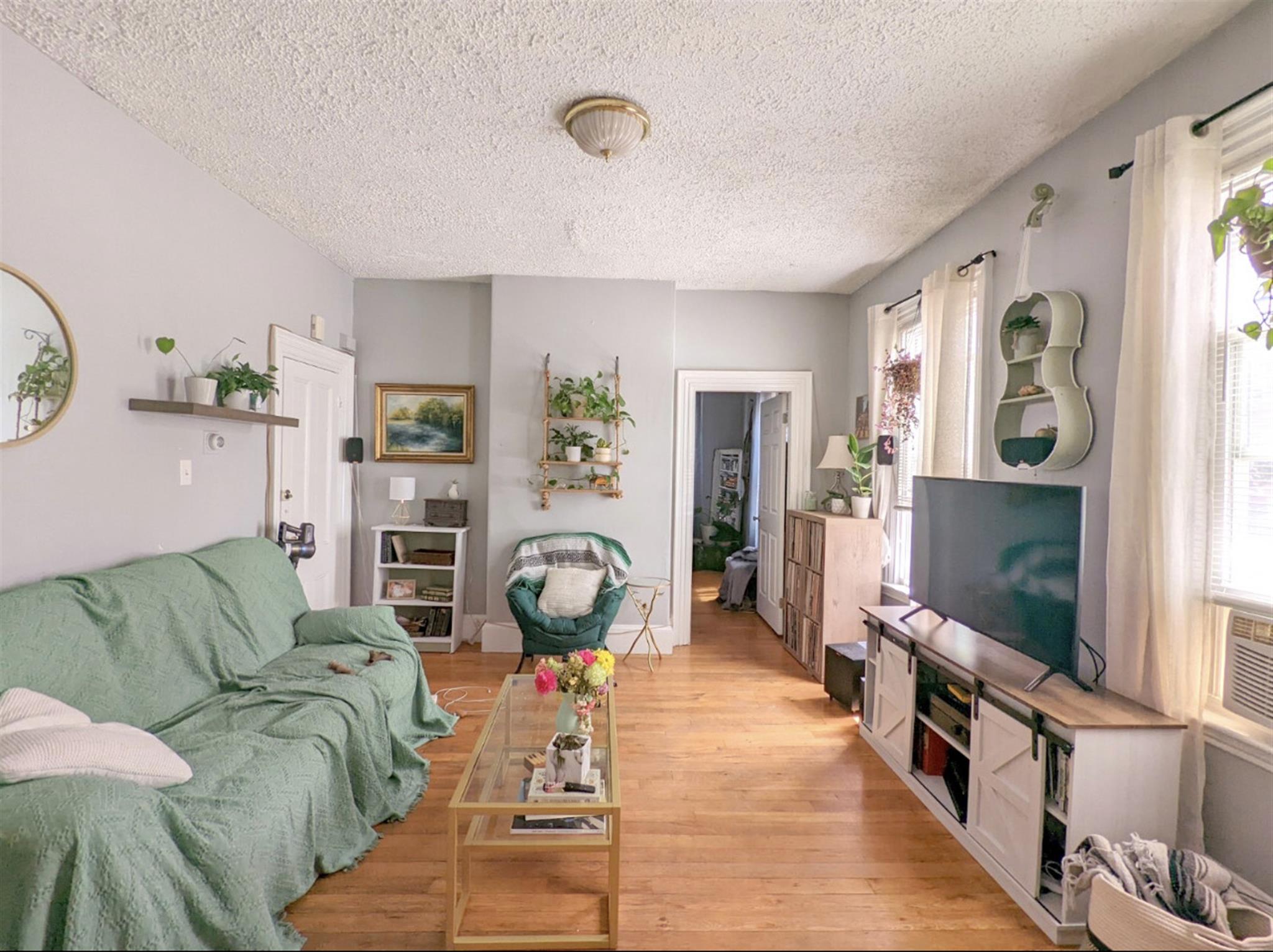 5 Wareham St, Medford