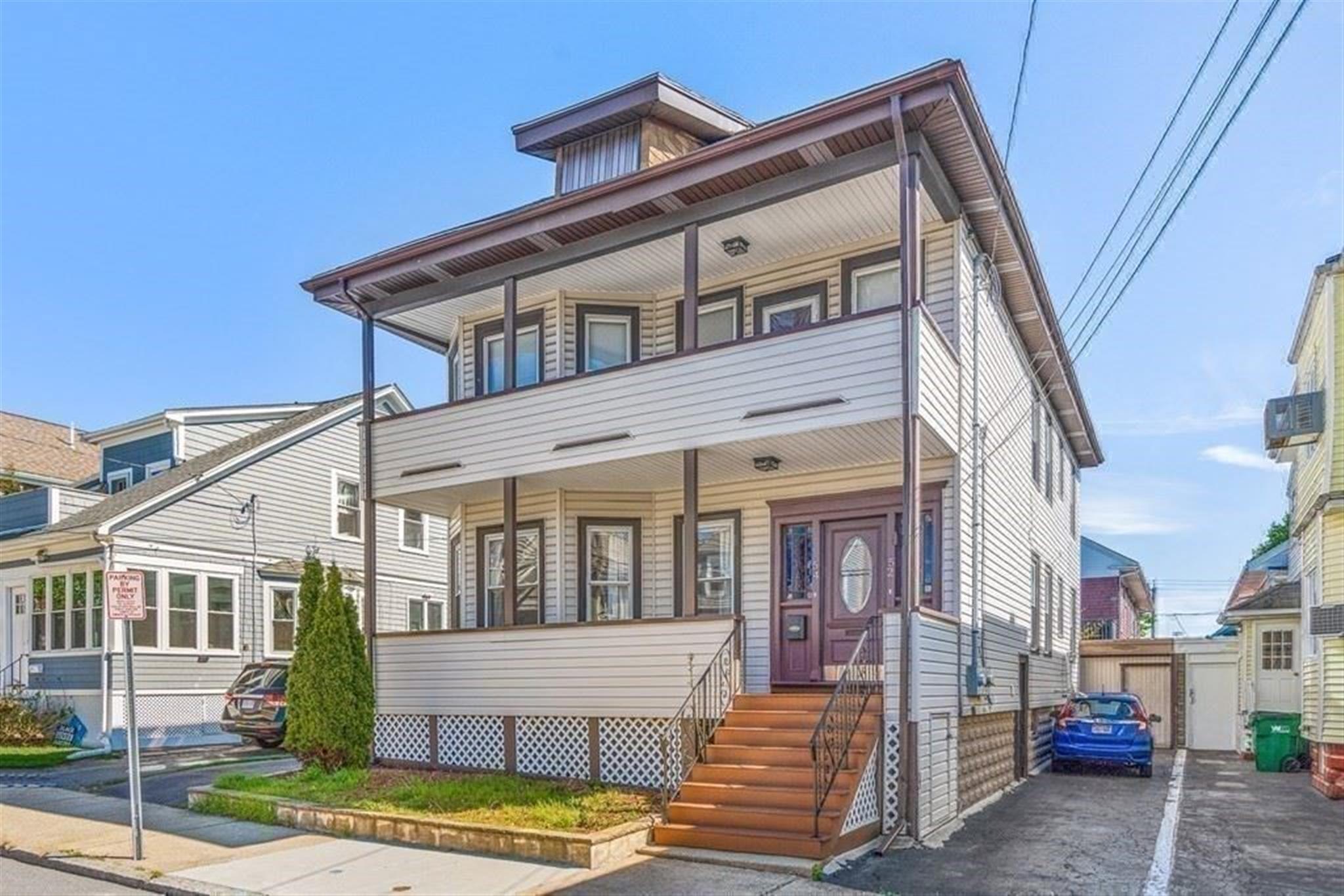 52 Stanley Ave, Medford