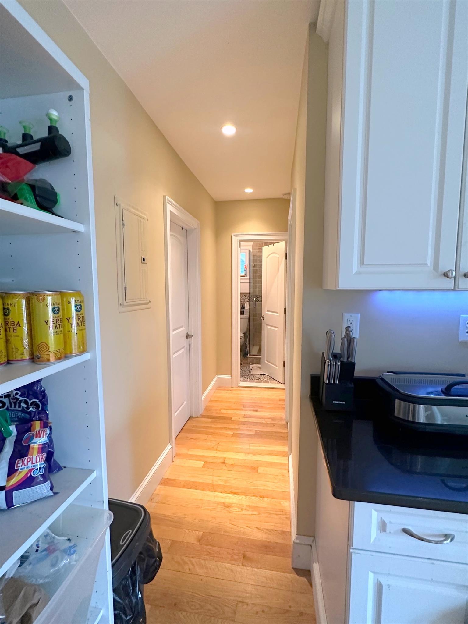 57 Greenleaf Ave, Medford