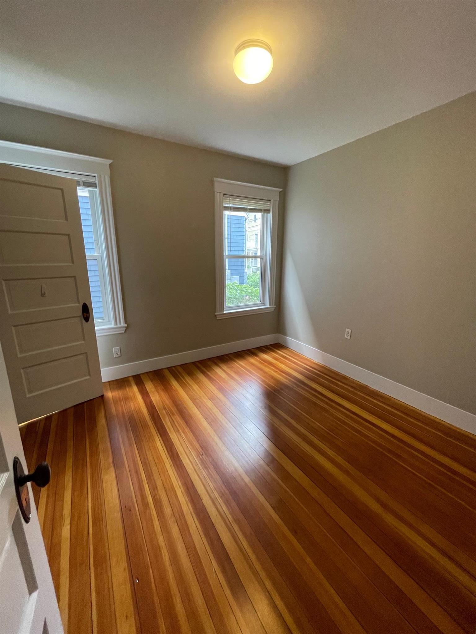 10 Cambridge Ter, Neighborhood Nine