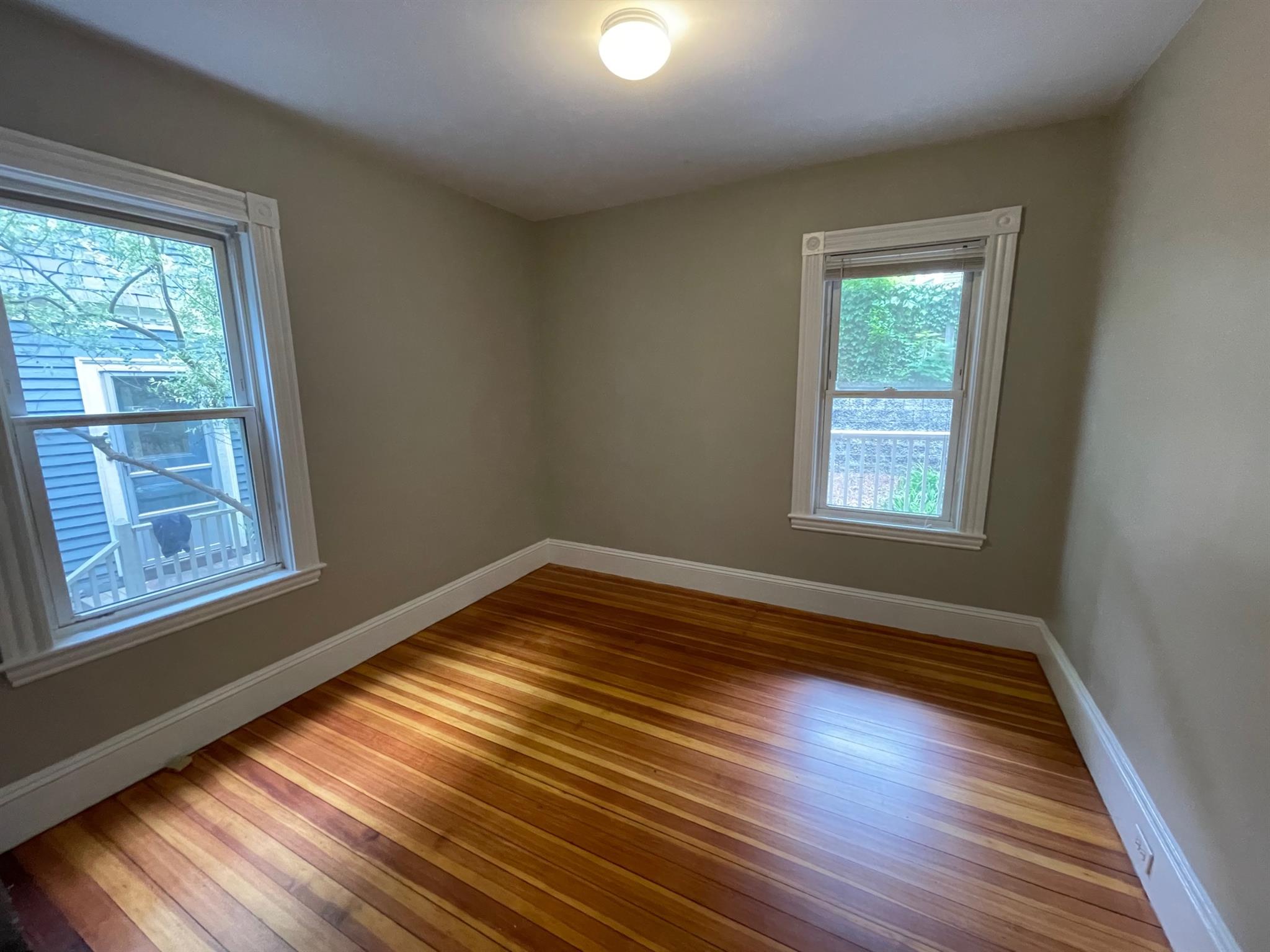 10 Cambridge Ter, Neighborhood Nine