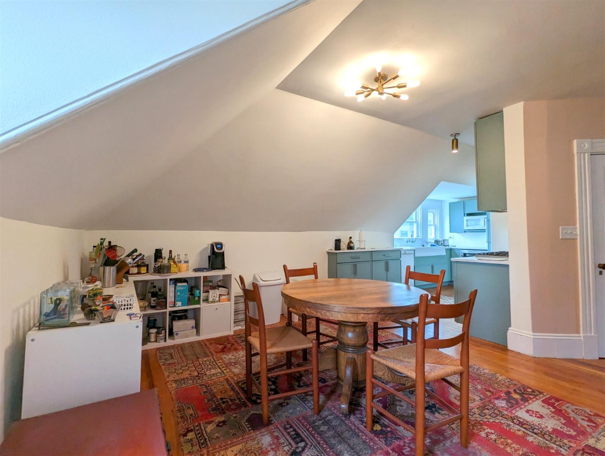 81 Highland Ave, Mid Cambridge