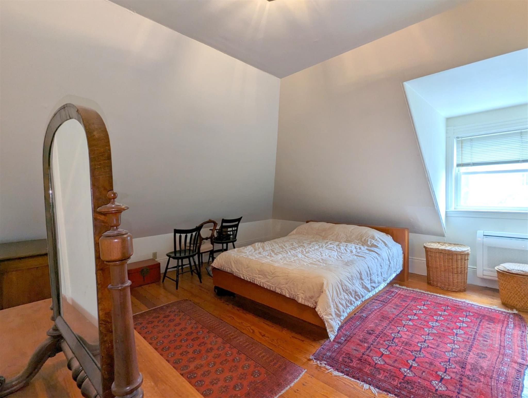 81 Highland Ave, Mid Cambridge