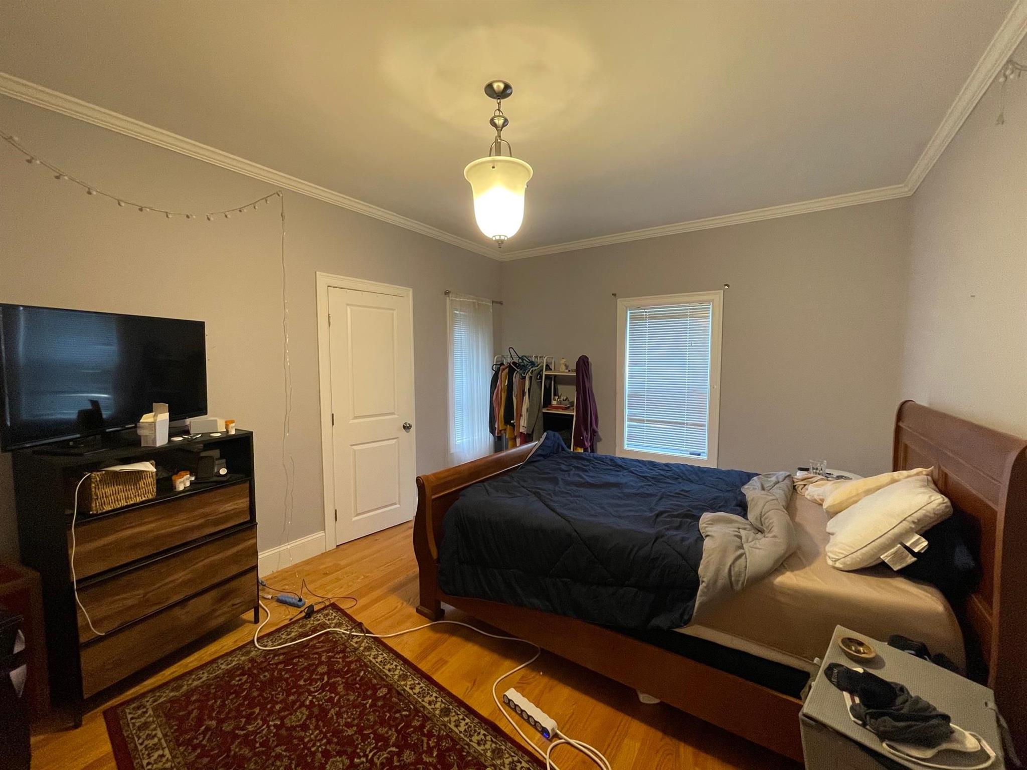 94 Central Ave, Medford