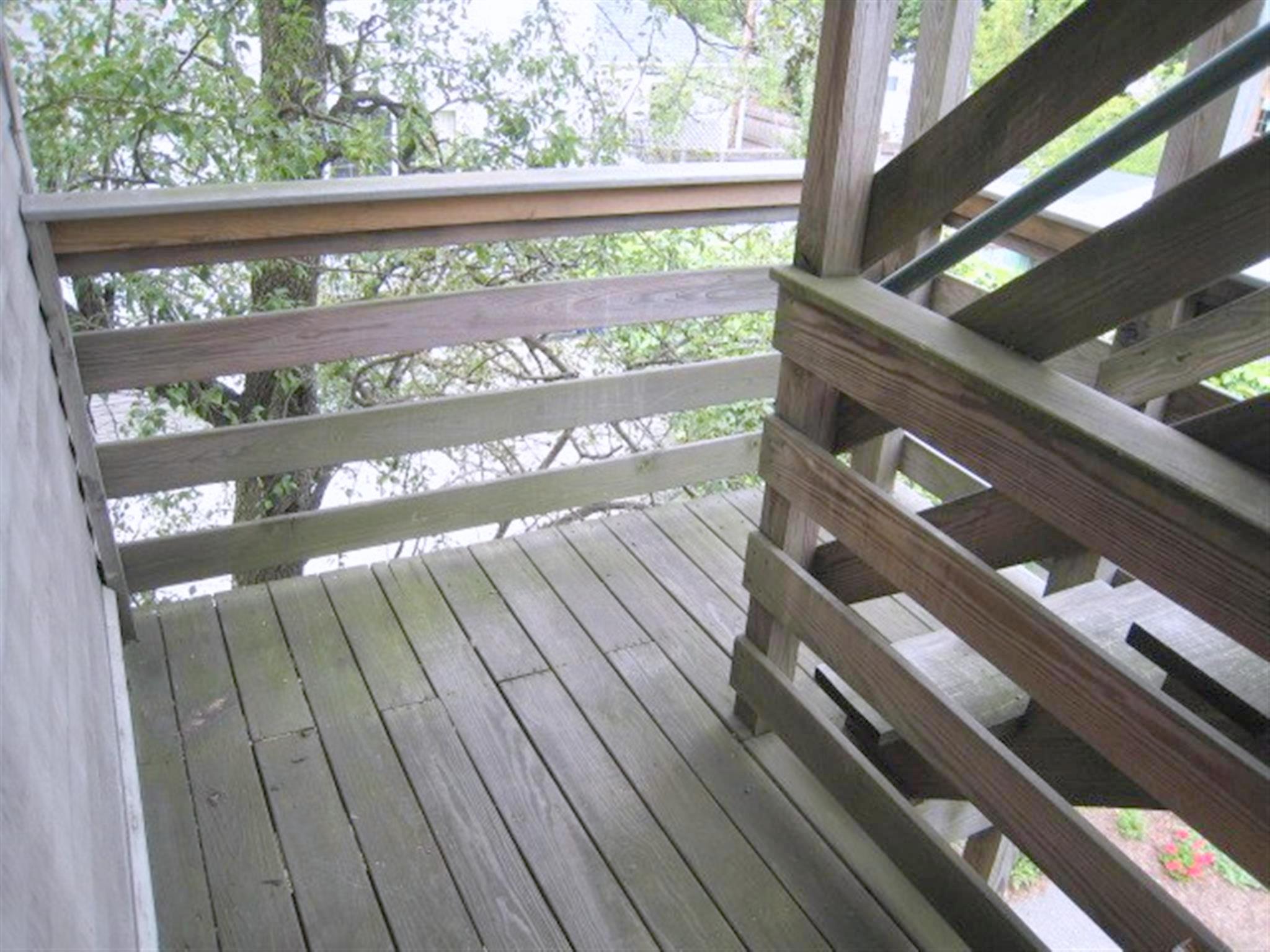 407 Broadway, Ball Square