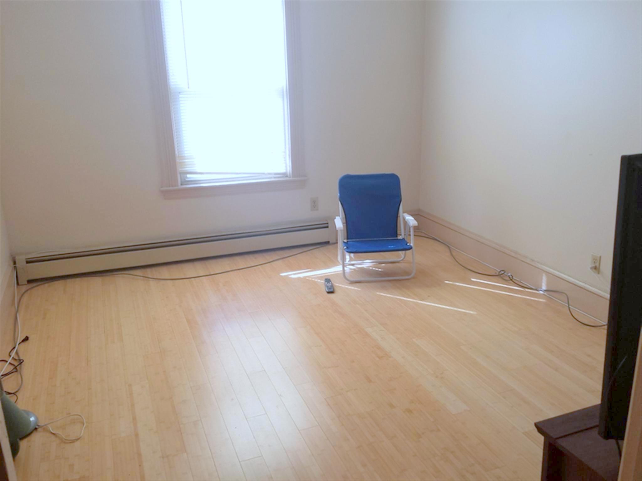 407 Broadway, Ball Square