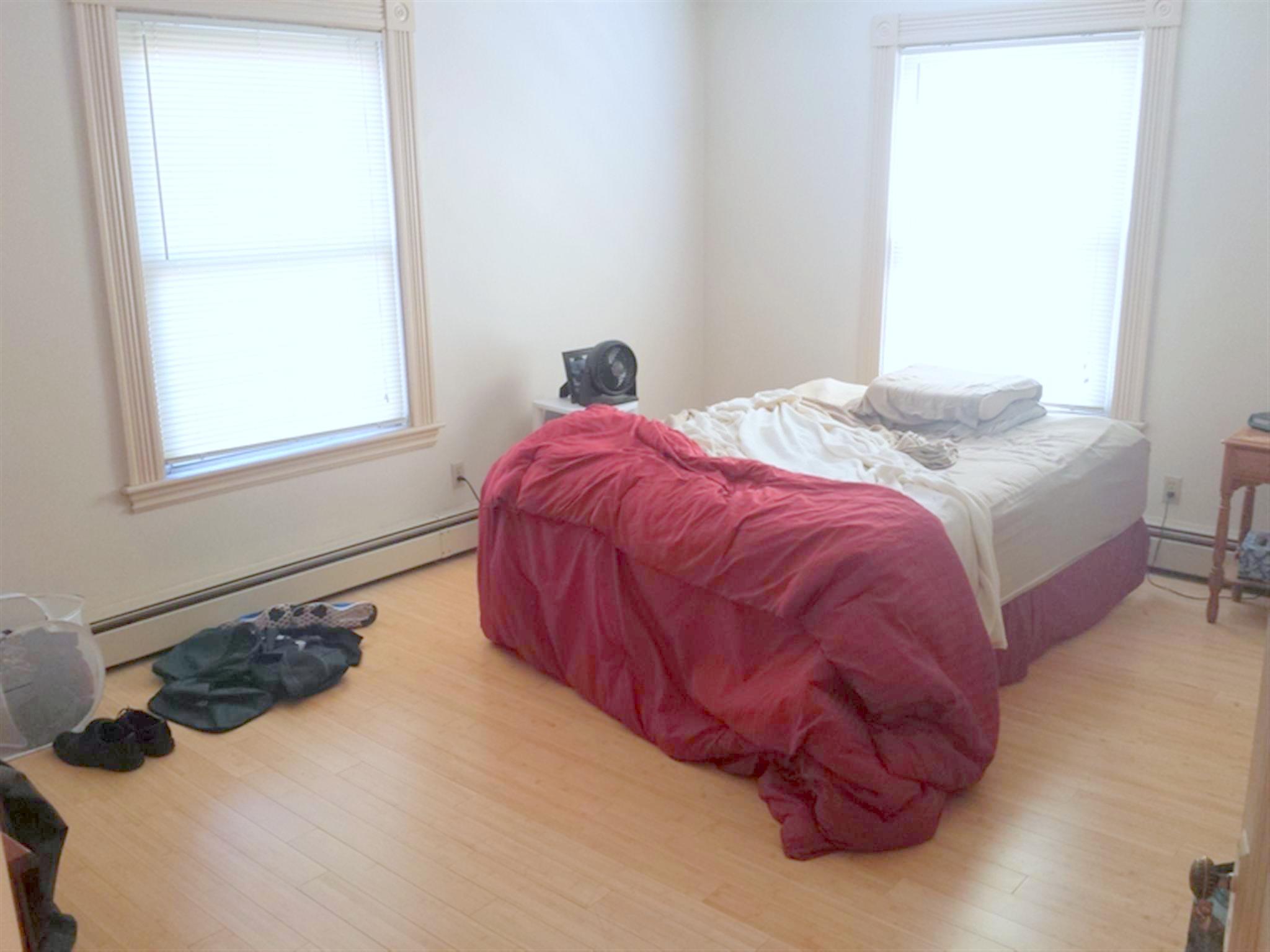 407 Broadway, Ball Square