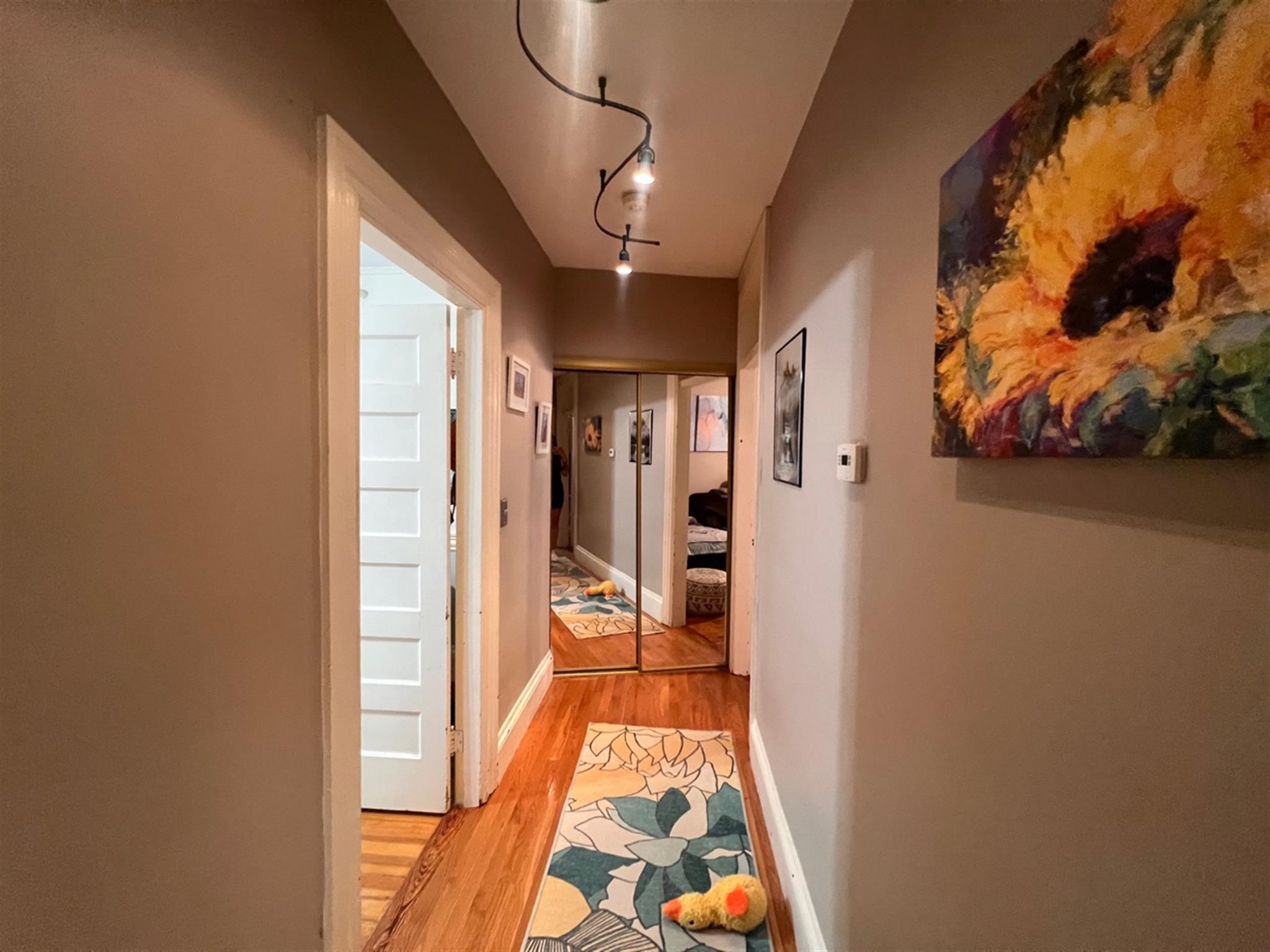 106 College Ave, Tufts