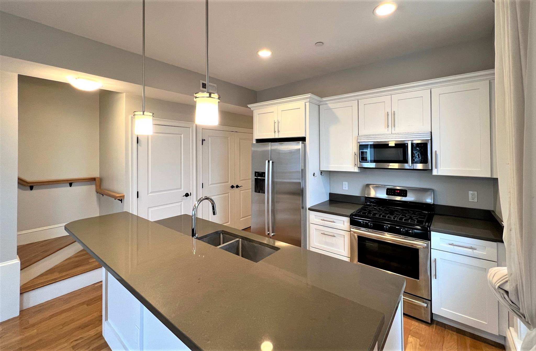 166 Hampshire St, Inman Square