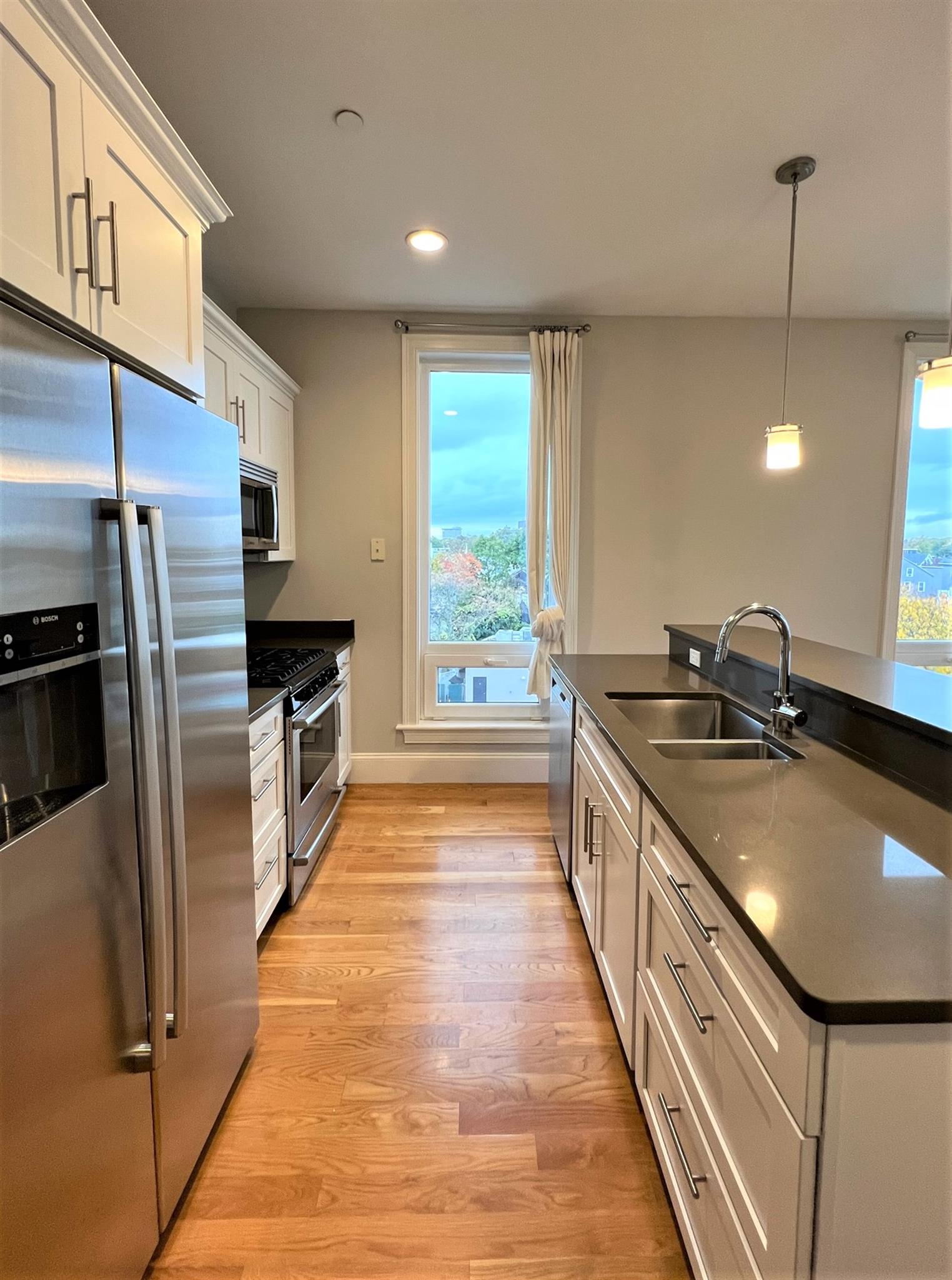 166 Hampshire St, Inman Square