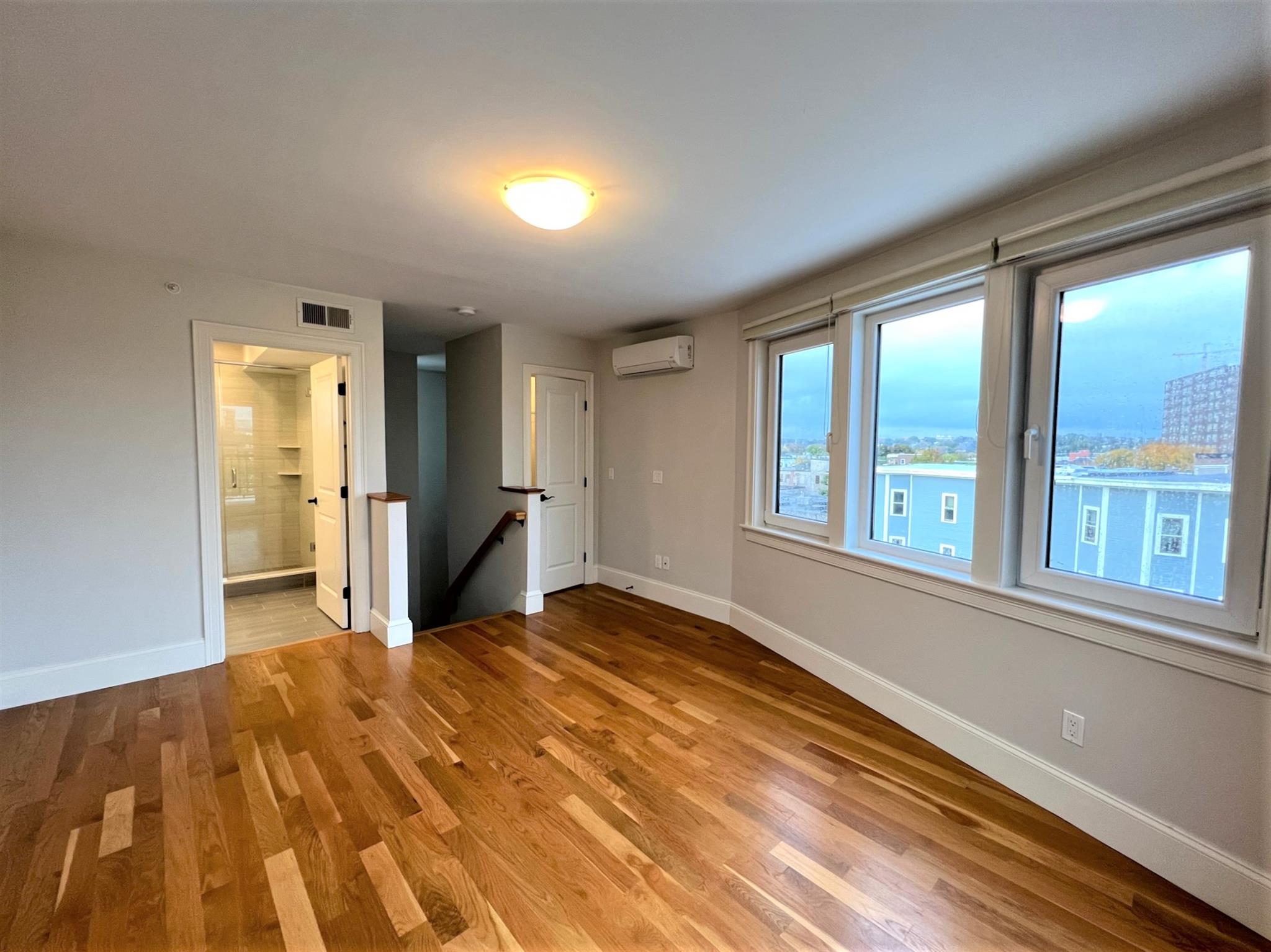 166 Hampshire St, Inman Square