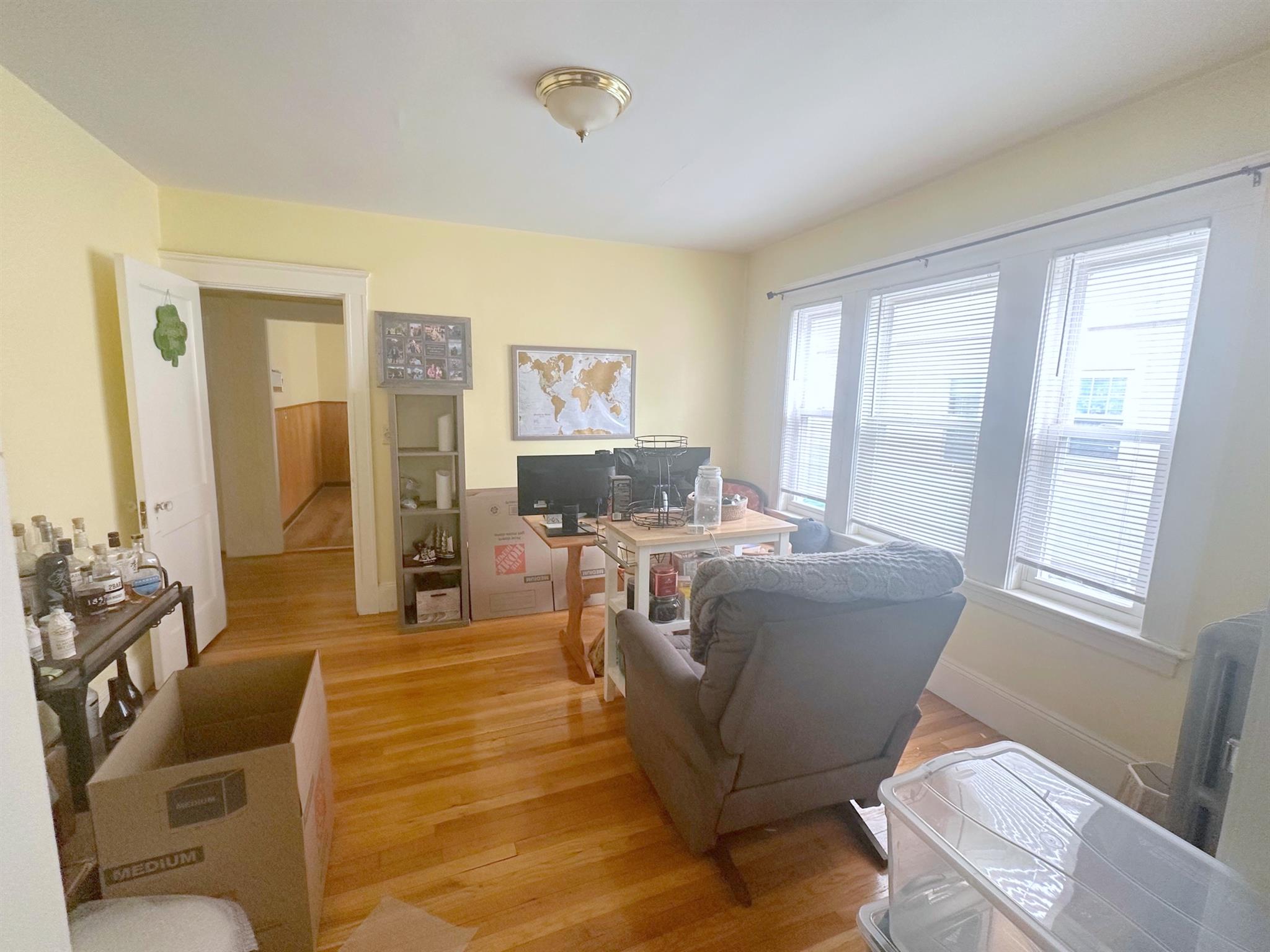 11 Mason St, Davis Square