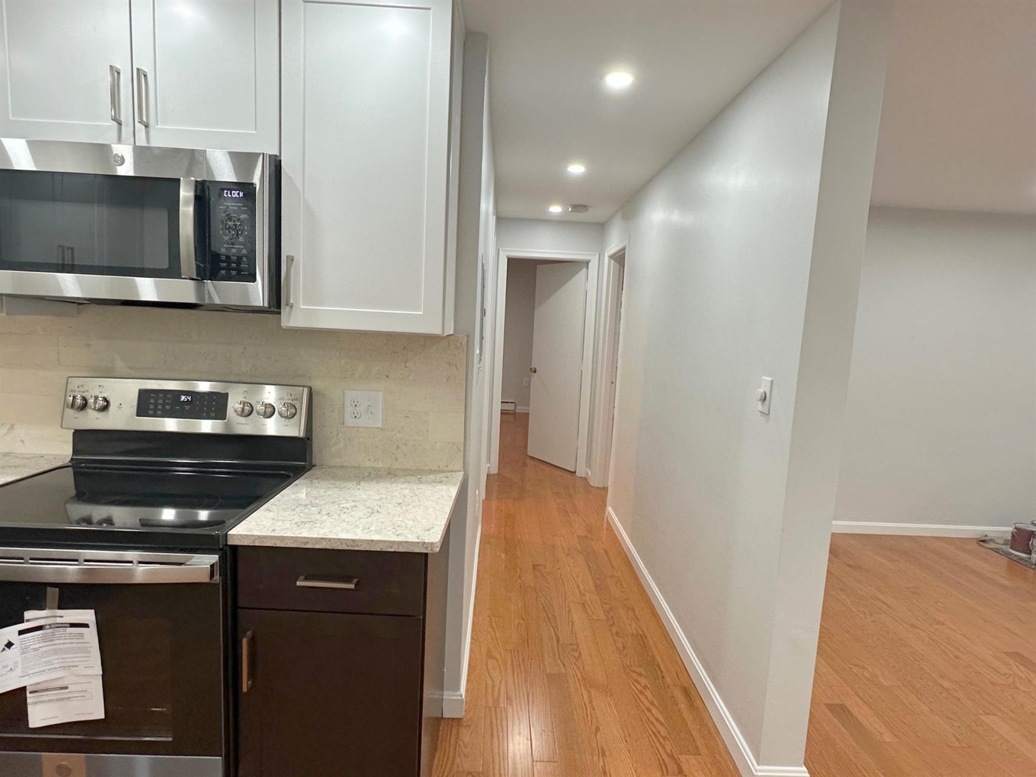 30 Hamilton Rd, Arlington